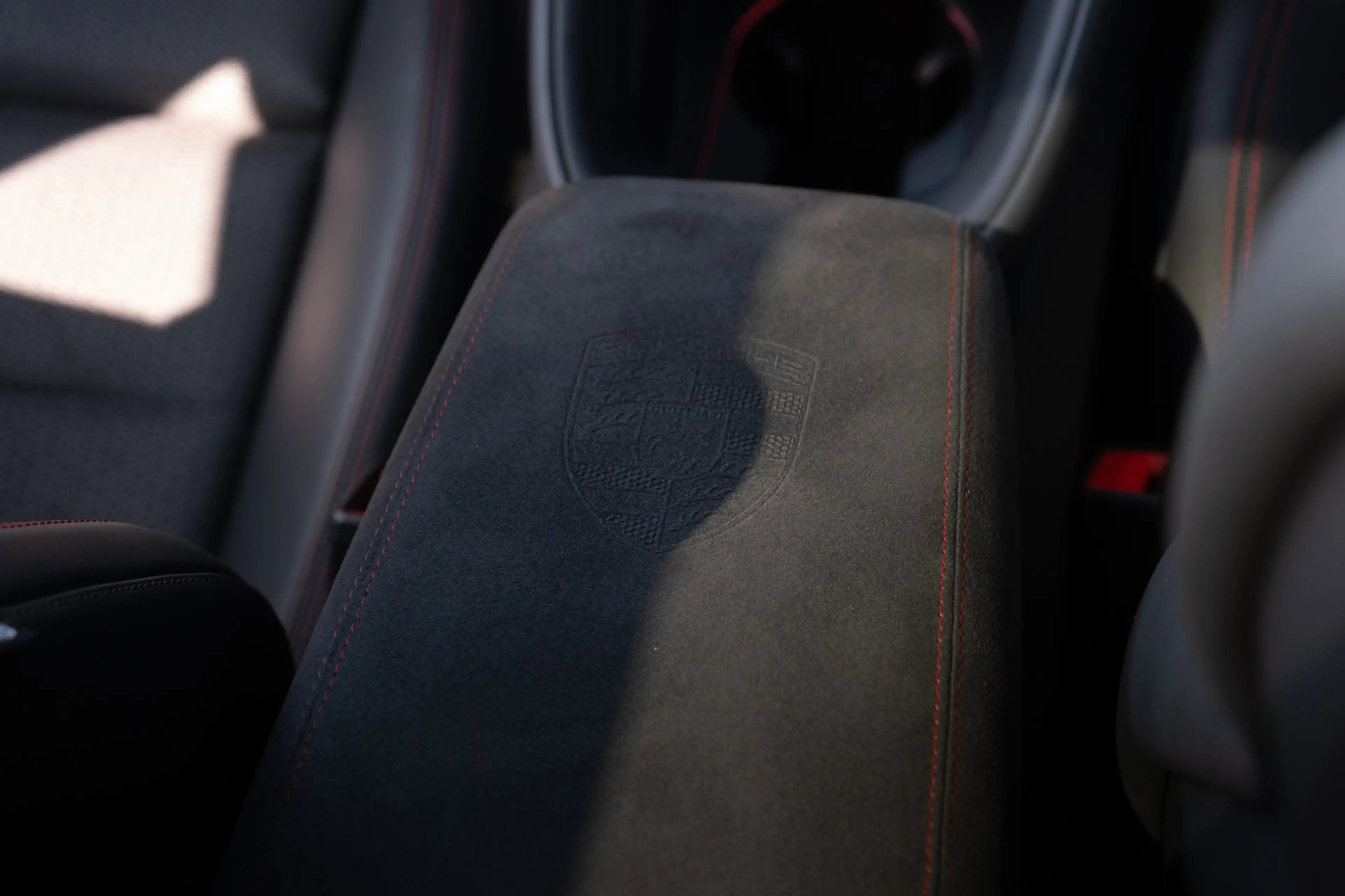 Porsche Macan GTS 18 Voudige Sportstoelen / 22 inch / Sport Desi — photo 28