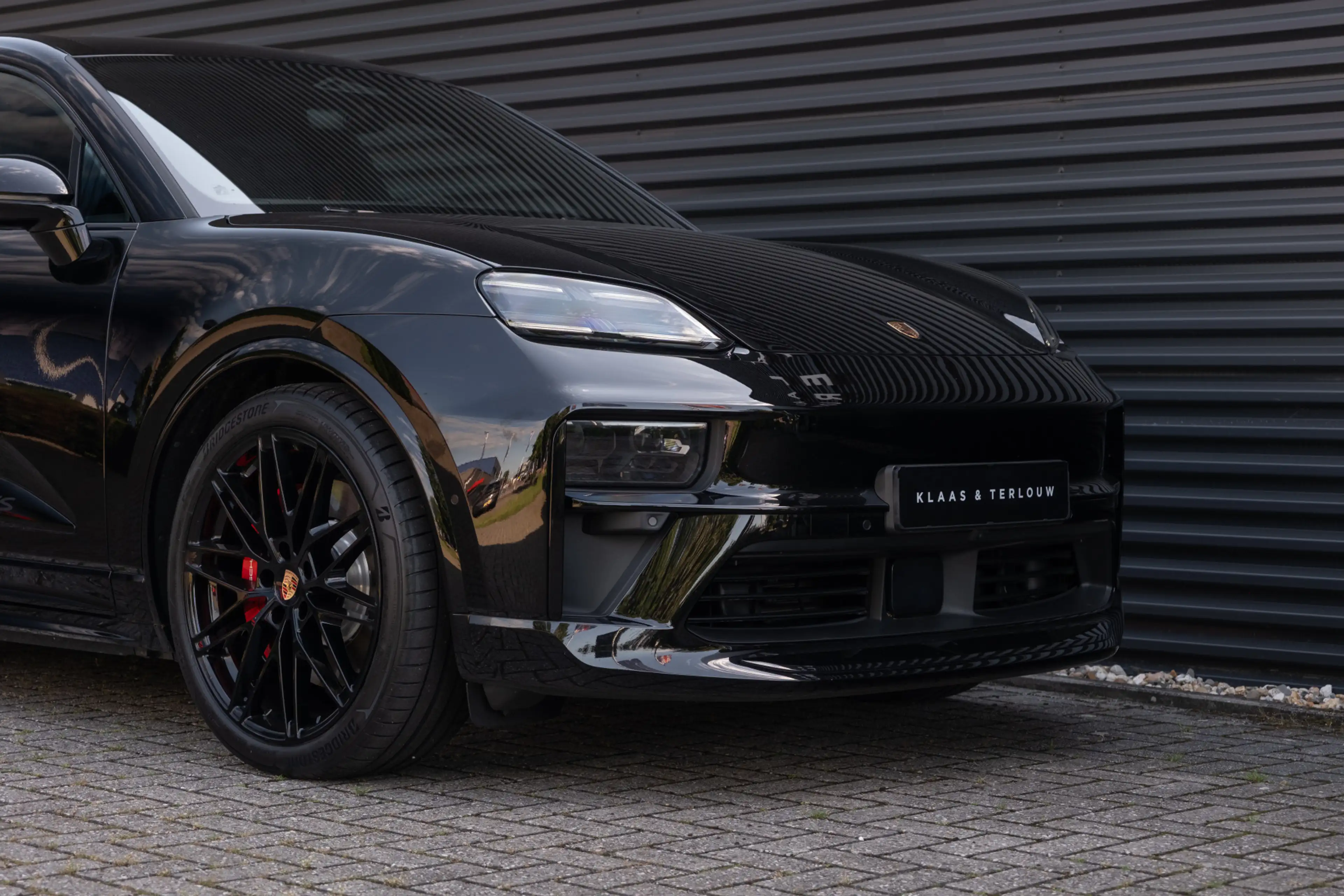 Porsche Macan GTS 18 Voudige Sportstoelen / 22 inch / Sport Desi — photo 21