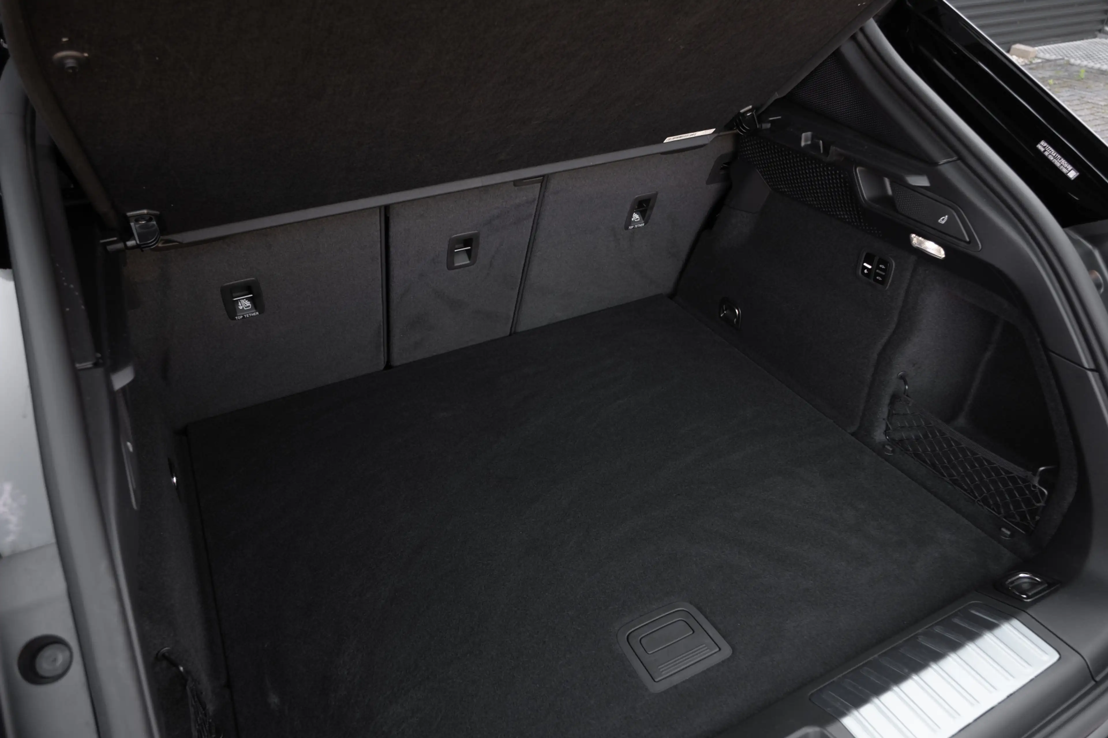 Porsche Macan GTS 18 Voudige Sportstoelen / 22 inch / Sport Desi — photo 42