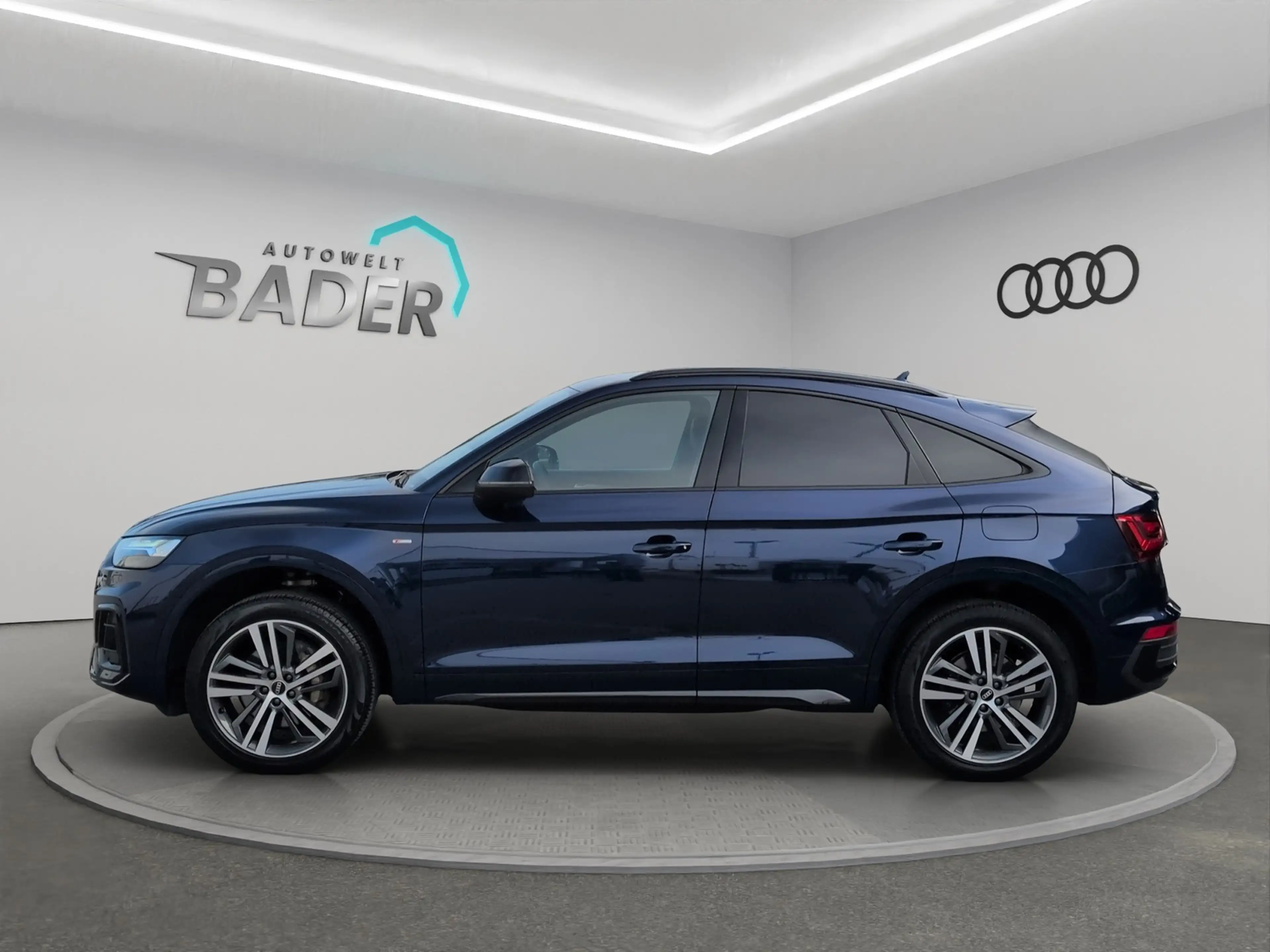 Audi Q5 Sportback 55 TFSI e qu. S line Matrix B&O — photo 3