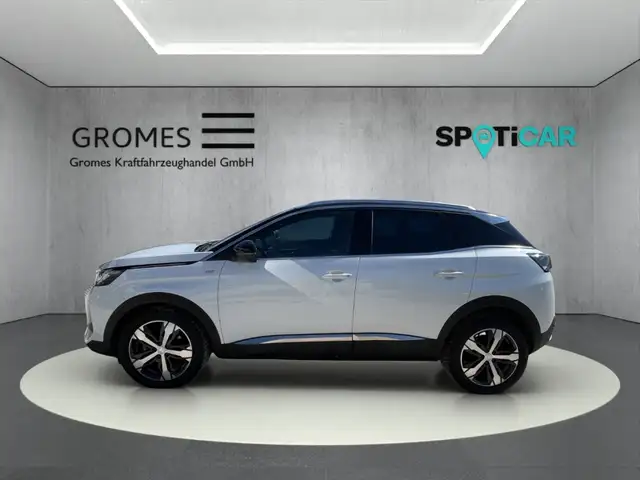 Peugeot 3008 view 6