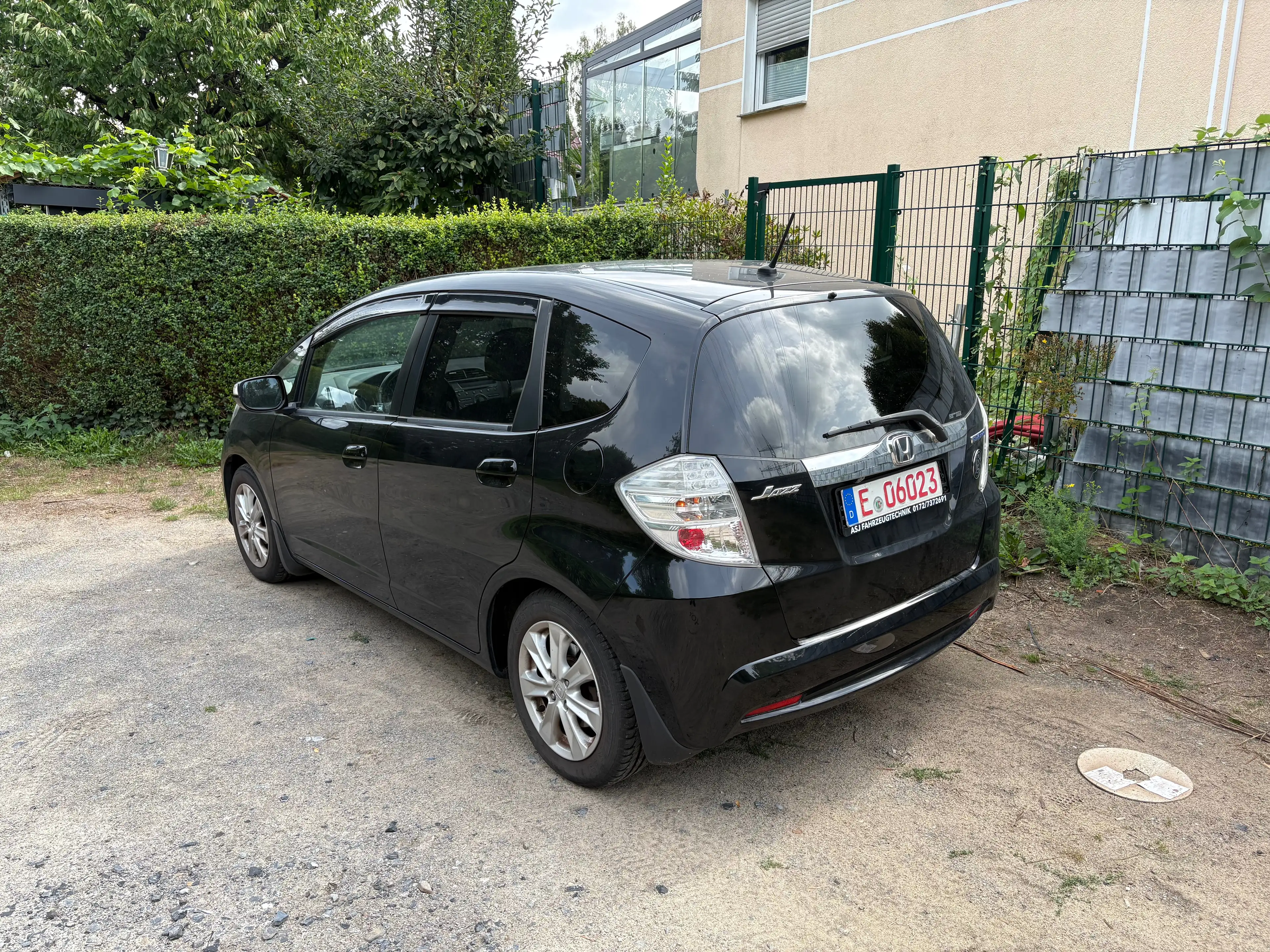 Honda Jazz Hybrid Elegance — photo 2