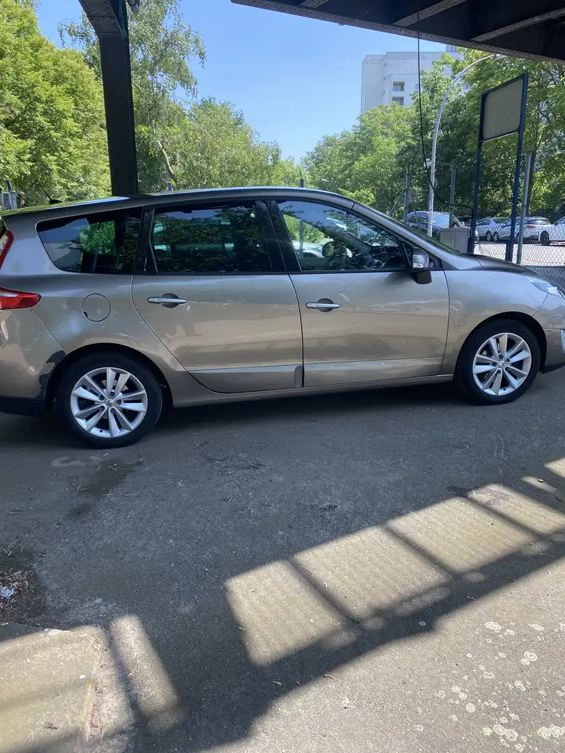 Renault Grand Scenic 2.0 16V 140 CVT Dynamique Automatik Navi Beige - 1
