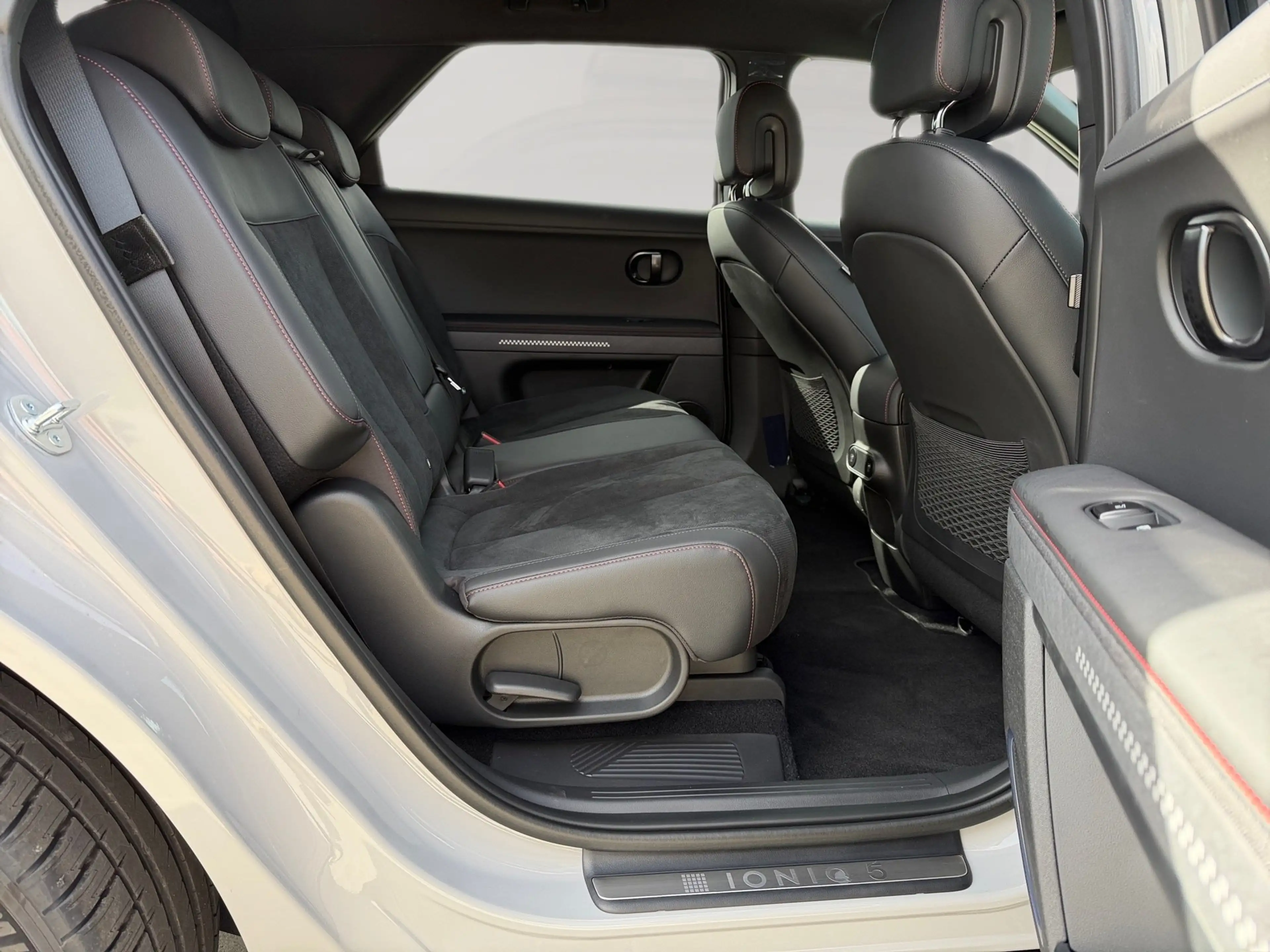 Hyundai IONIQ 5 FL 84 kWh 4WD N-Line Sitzpaket 360°Kam — photo 13