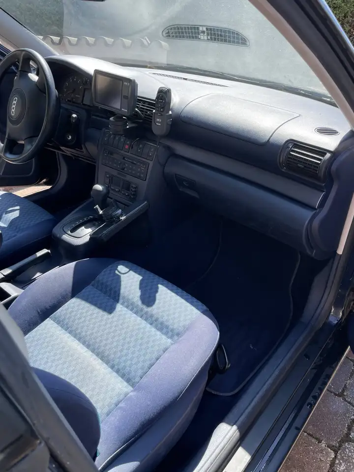 Audi A4 1.8 T, foto 8