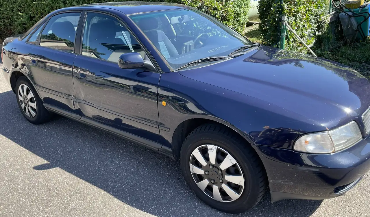 Audi A4 1.8 T, foto 12