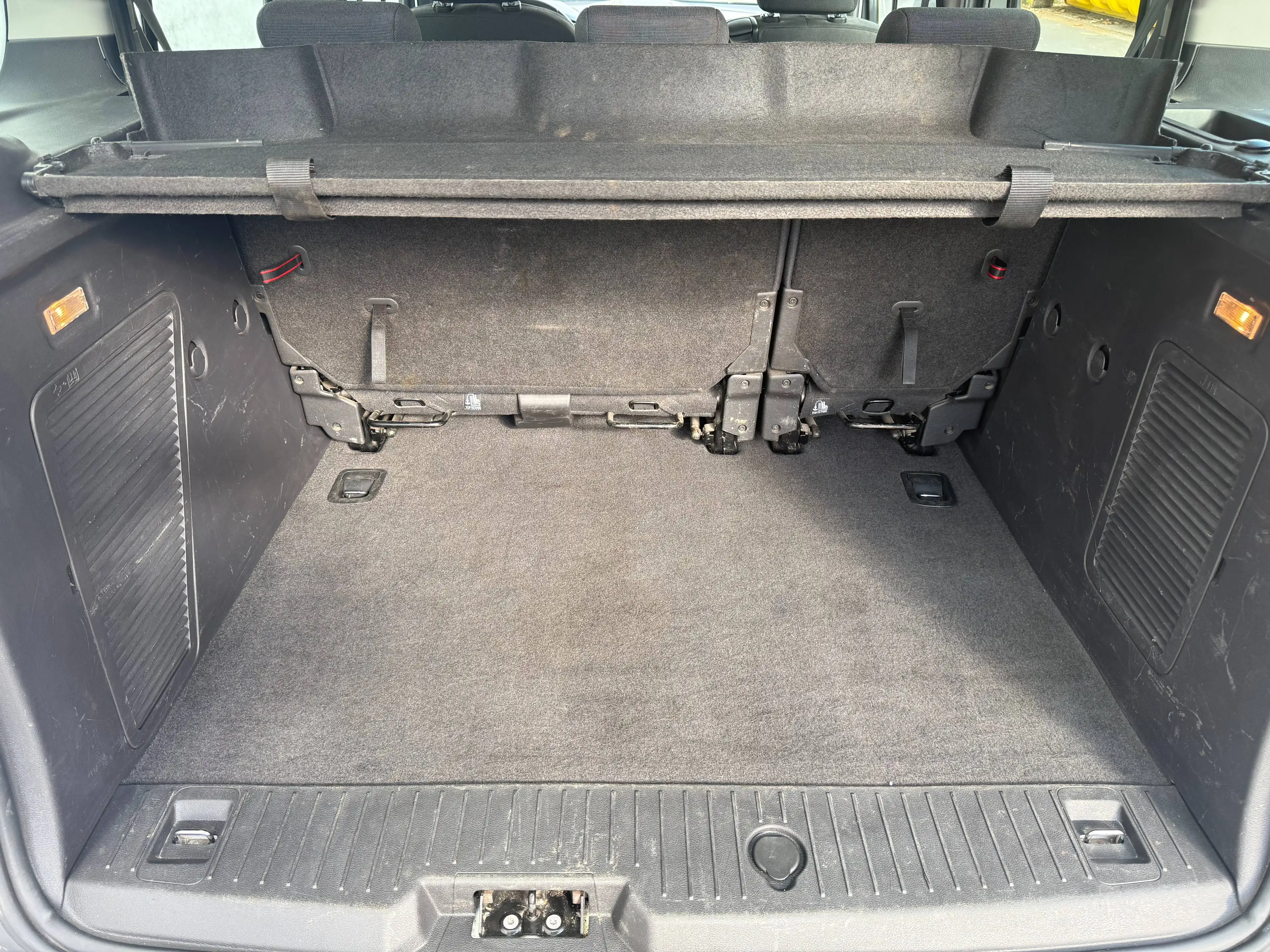 Ford Tourneo Connect Tourneo Connect 1.5 TDCi Ambiente (EU6) — photo 13