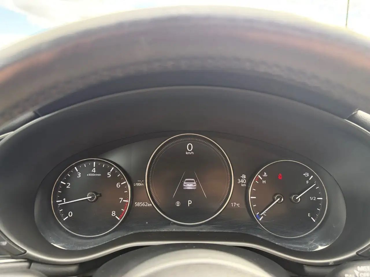 Mazda 3 снимка Mazda 3