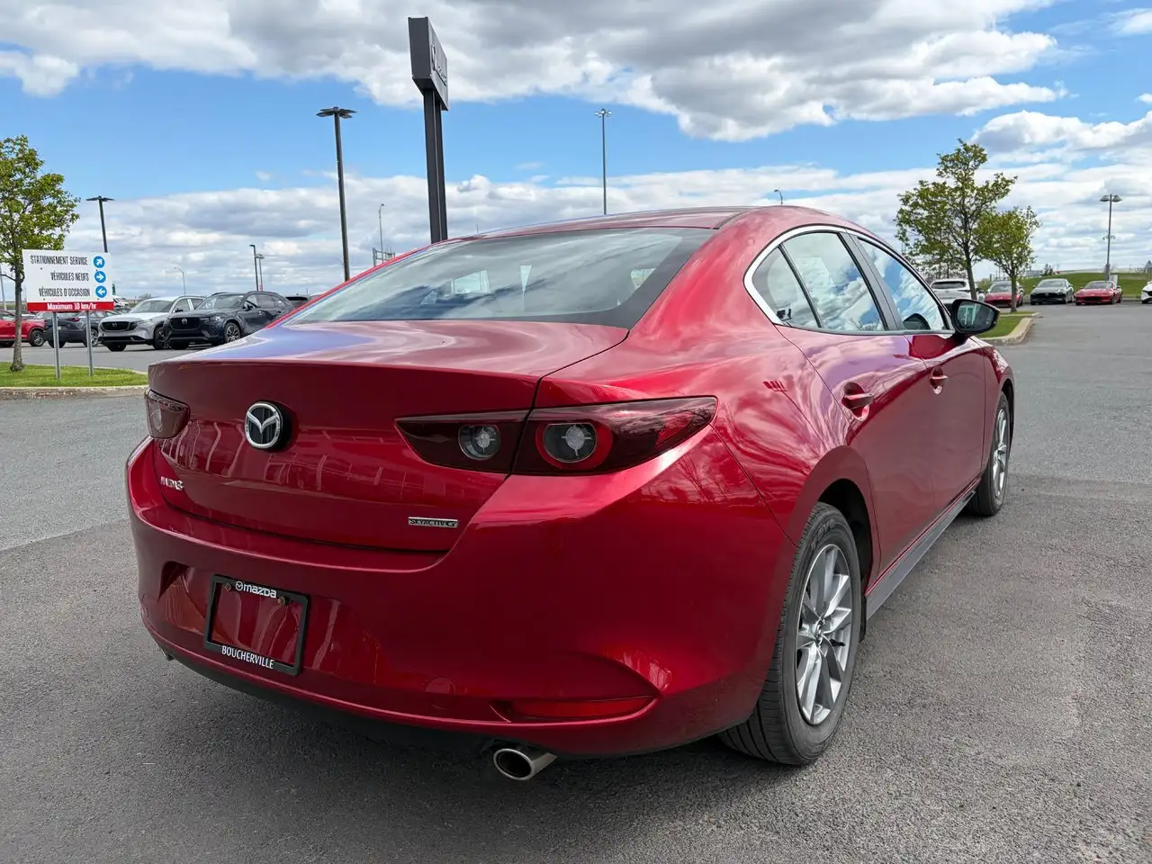 Mazda 3 снимка Mazda 3