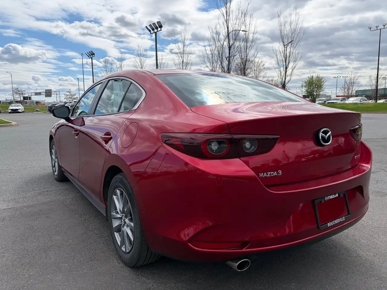 Mazda 3 снимка Mazda 3