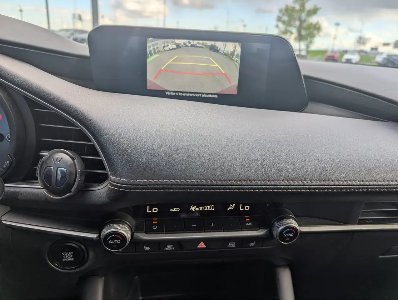 Mazda 3 снимка Mazda 3
