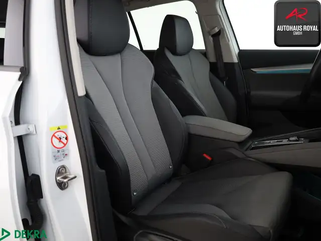 Skoda Enyaq view 12
