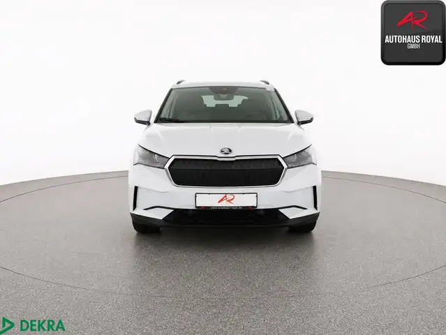 Skoda Enyaq view 8