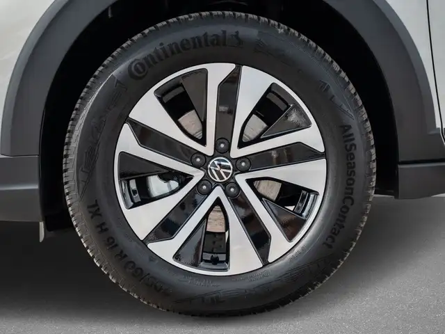 Volkswagen Taigo view 9
