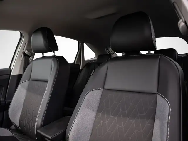 Volkswagen Taigo view 11