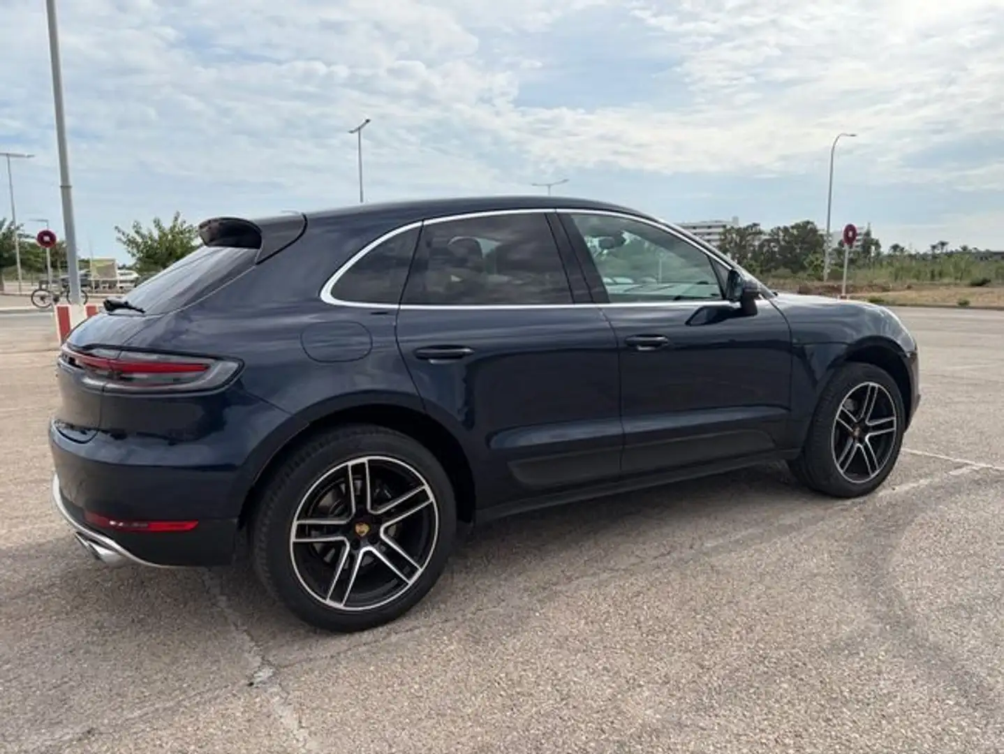Porsche Macan Azul - 2