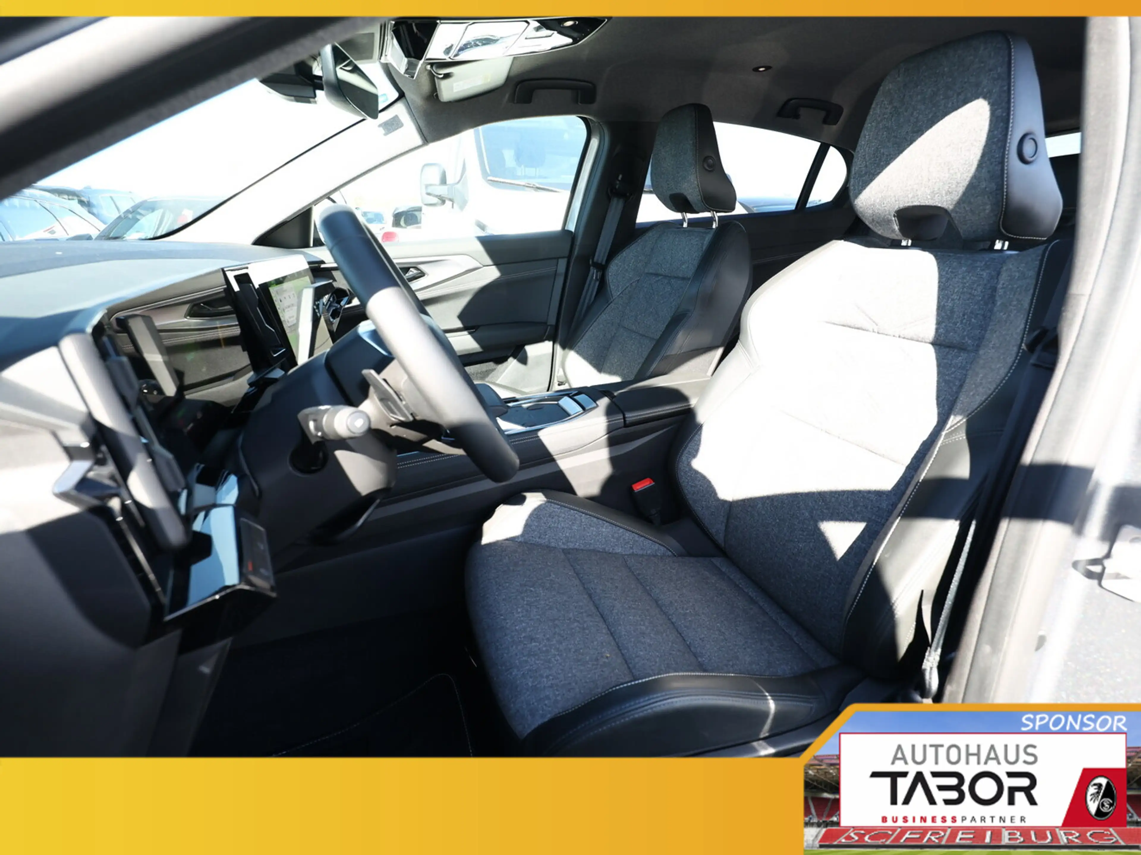 Renault Rafale 1.2 E-TECH Hybrid 200 Techno LED UVP-21%* — photo 6