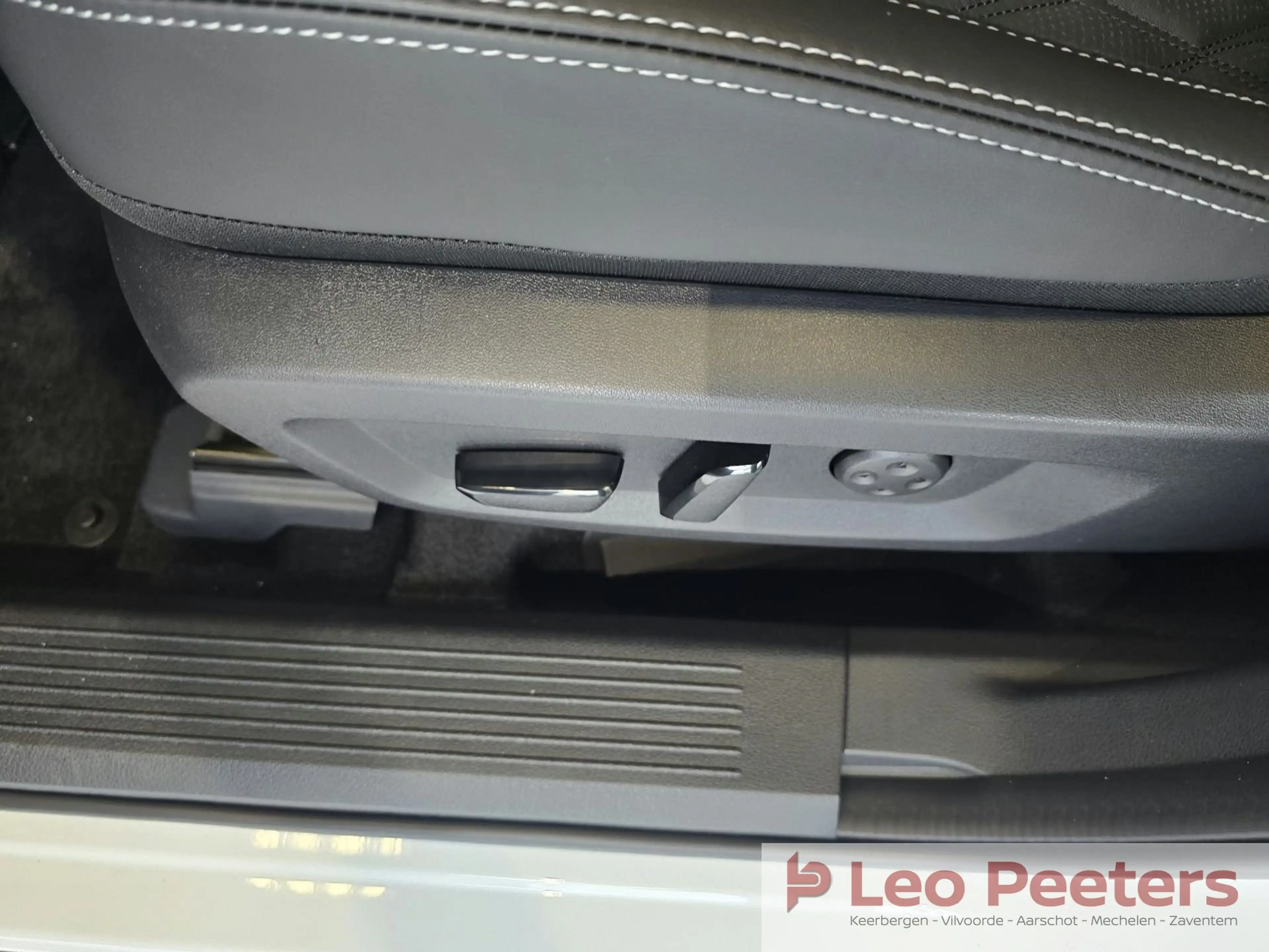 Nissan Qashqai e-POWER 205pk Tekna PLUS//MY26 — photo 11