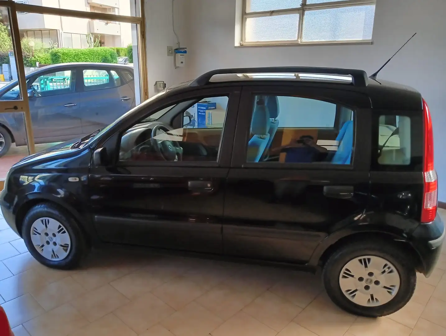 Fiat Panda Panda 1.2 dualogic Nero - 2