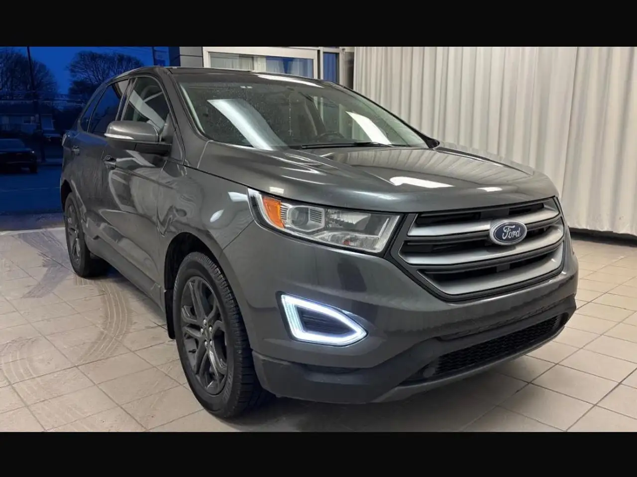 Ford Edge снимка Ford Edge
