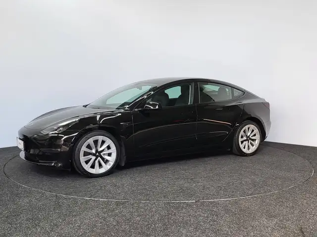 Tesla Model 3 79 kWh AWD Long Range Dual Motor 366kW | Warmtepomp | 2022 | 110.181 km | AutoPilot | Pano | AdaptiveCruise | Led | Leder