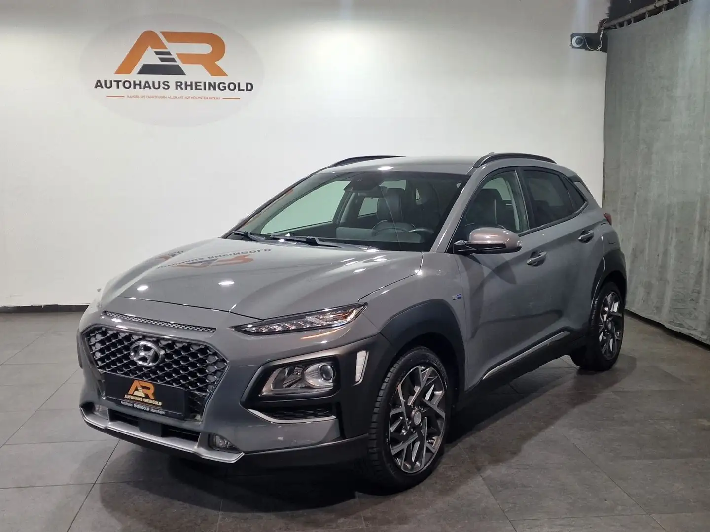 Hyundai KONA Style Hybrid 2WD Gris - 1
