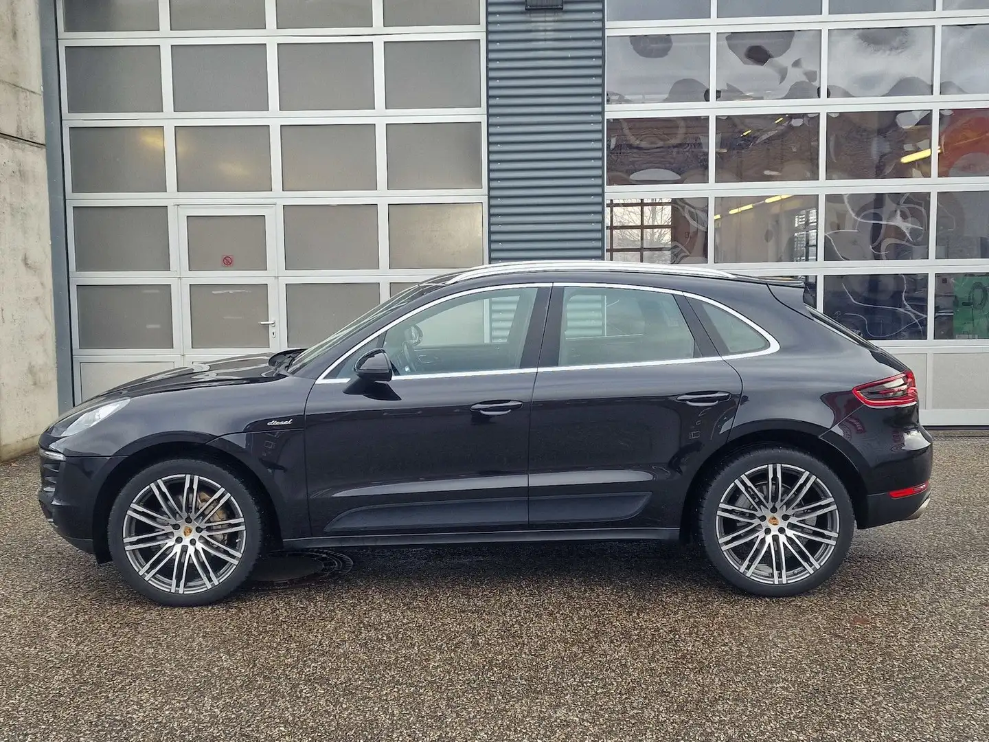 Porsche Macan S Diesel AHK Schwarz - 2