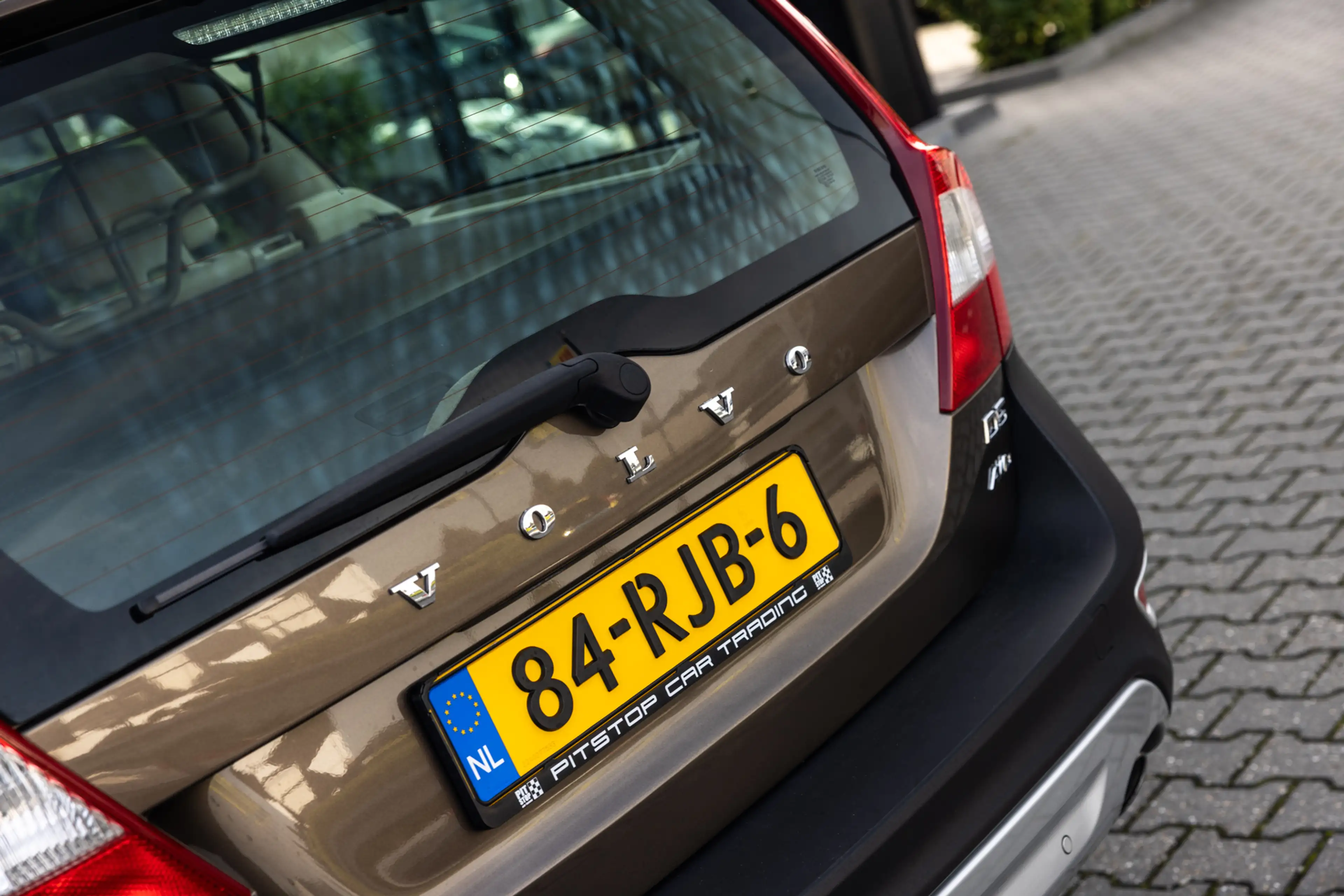 Volvo XC70 2.4 D5 Summum AWD, NL Auto, Apple Carplay, Facelif — photo 12