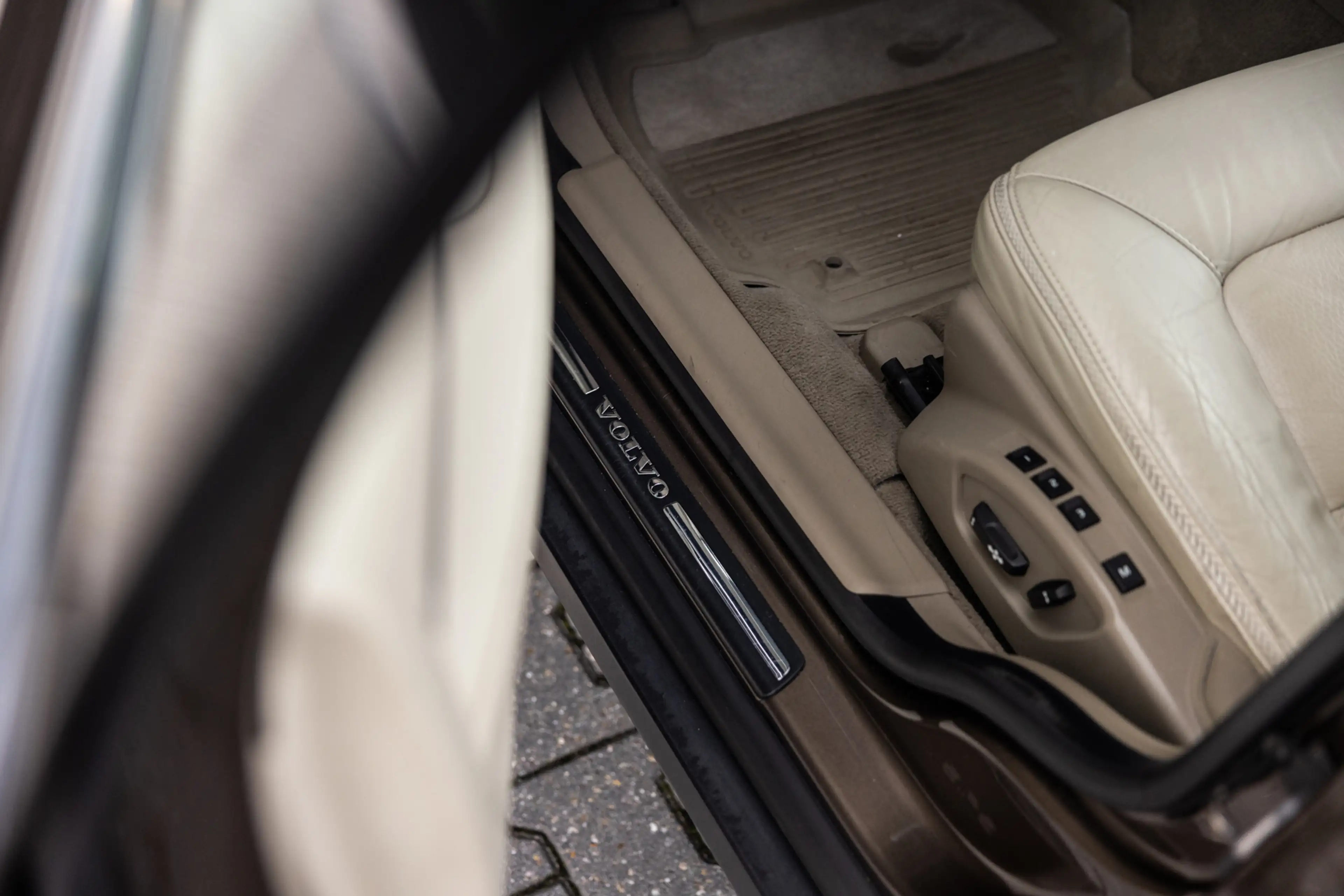 Volvo XC70 2.4 D5 Summum AWD, NL Auto, Apple Carplay, Facelif — photo 15
