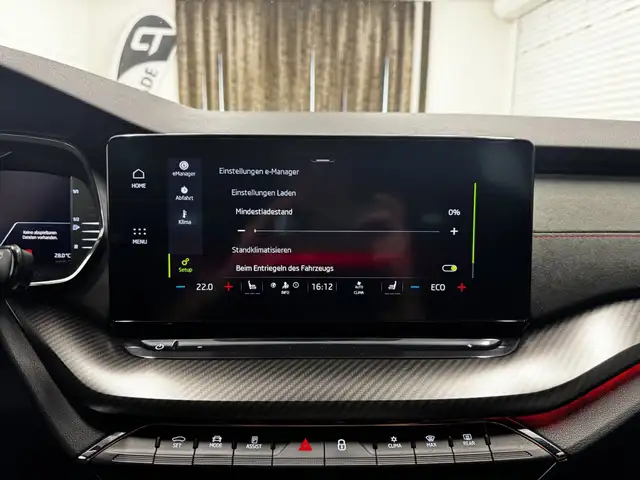 Skoda Octavia view 30