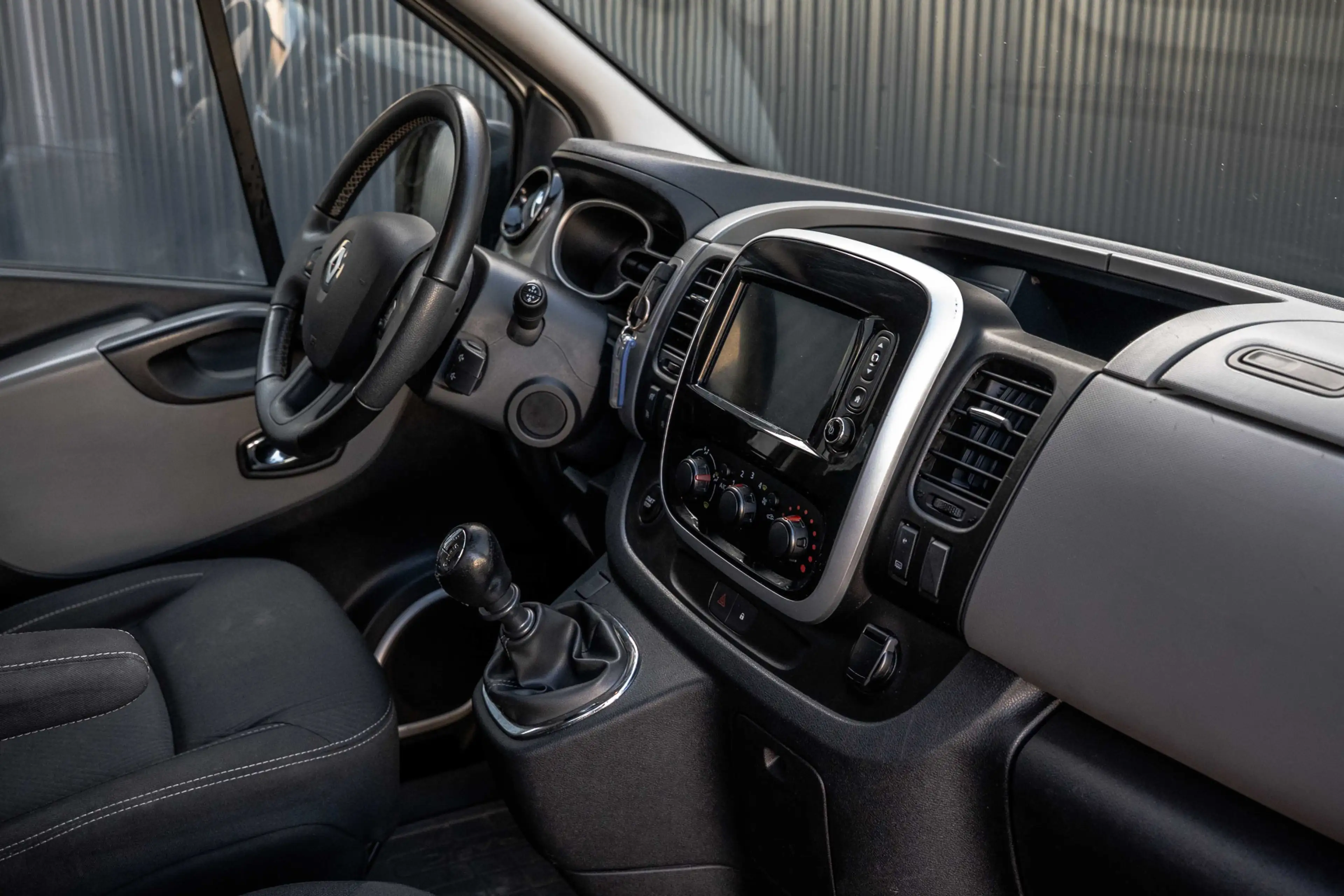 Renault Trafic 1.6 dCi L2H1 | 9-Zits | Cruise | Navi | Airco — photo 2