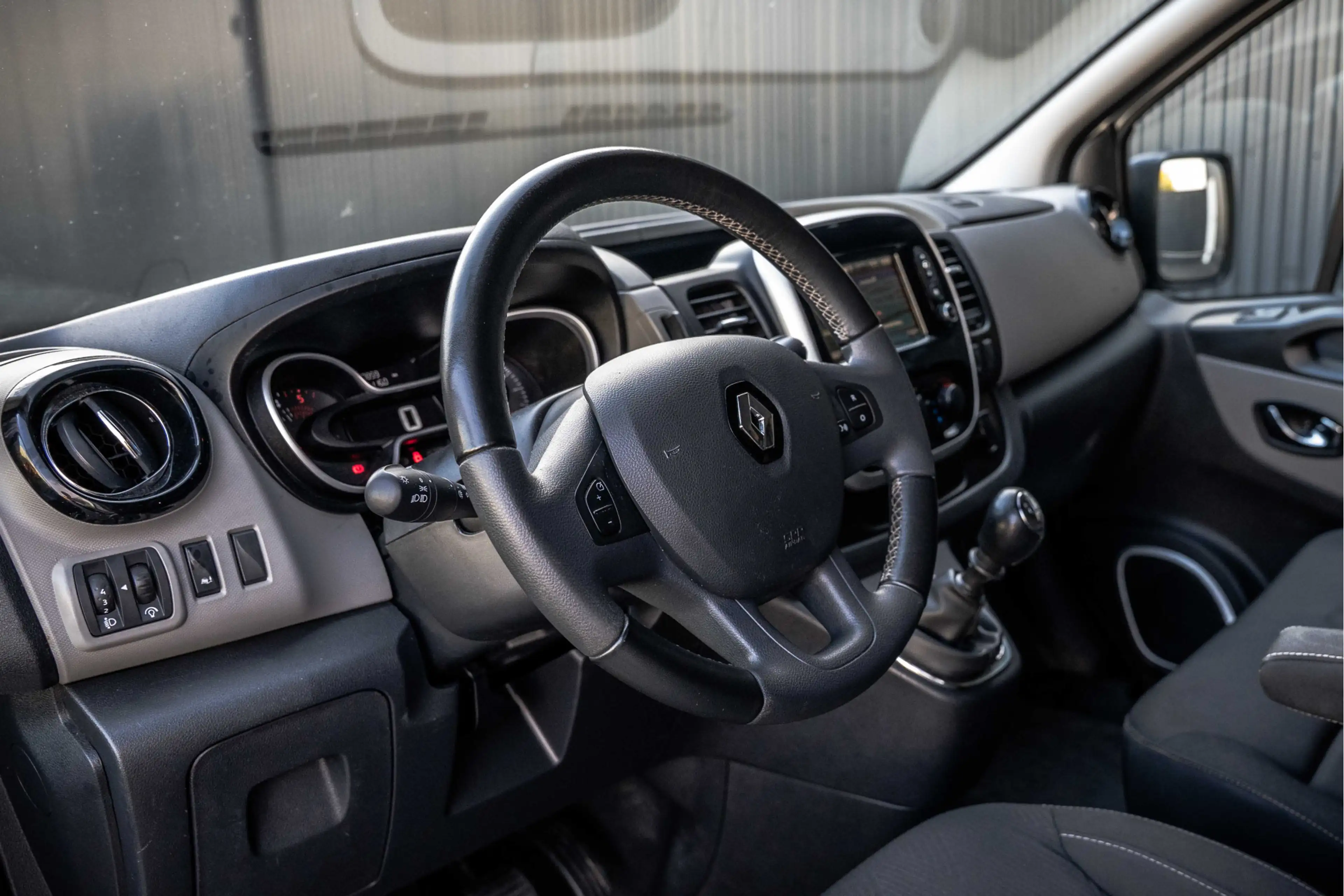 Renault Trafic 1.6 dCi L2H1 | 9-Zits | Cruise | Navi | Airco — photo 11