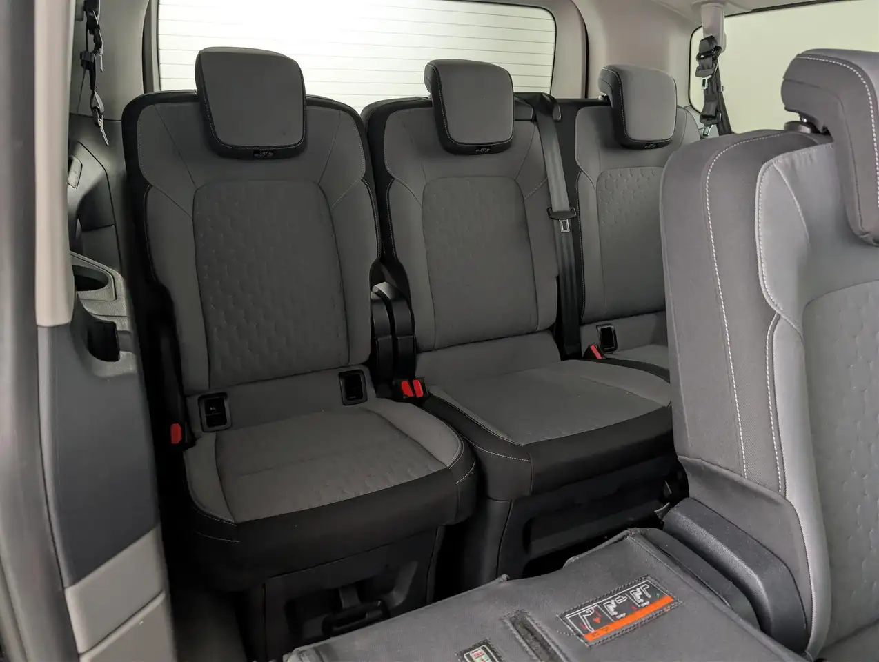 Ford Tourneo 2.5 PHEV L1 Titanium AHK+GJR+SHZ, миниатюра 18