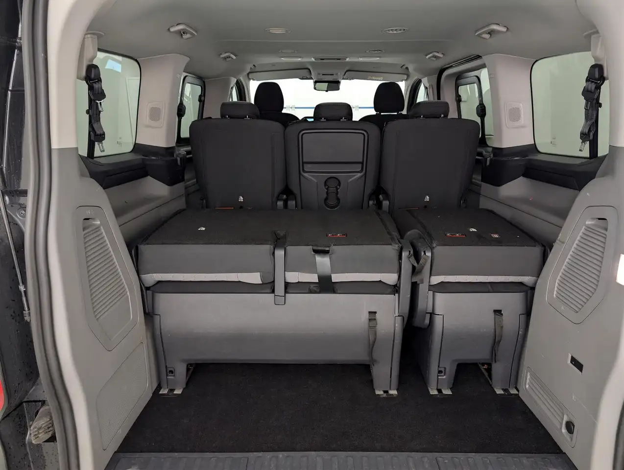 Ford Tourneo 2.5 PHEV L1 Titanium AHK+GJR+SHZ, миниатюра 14