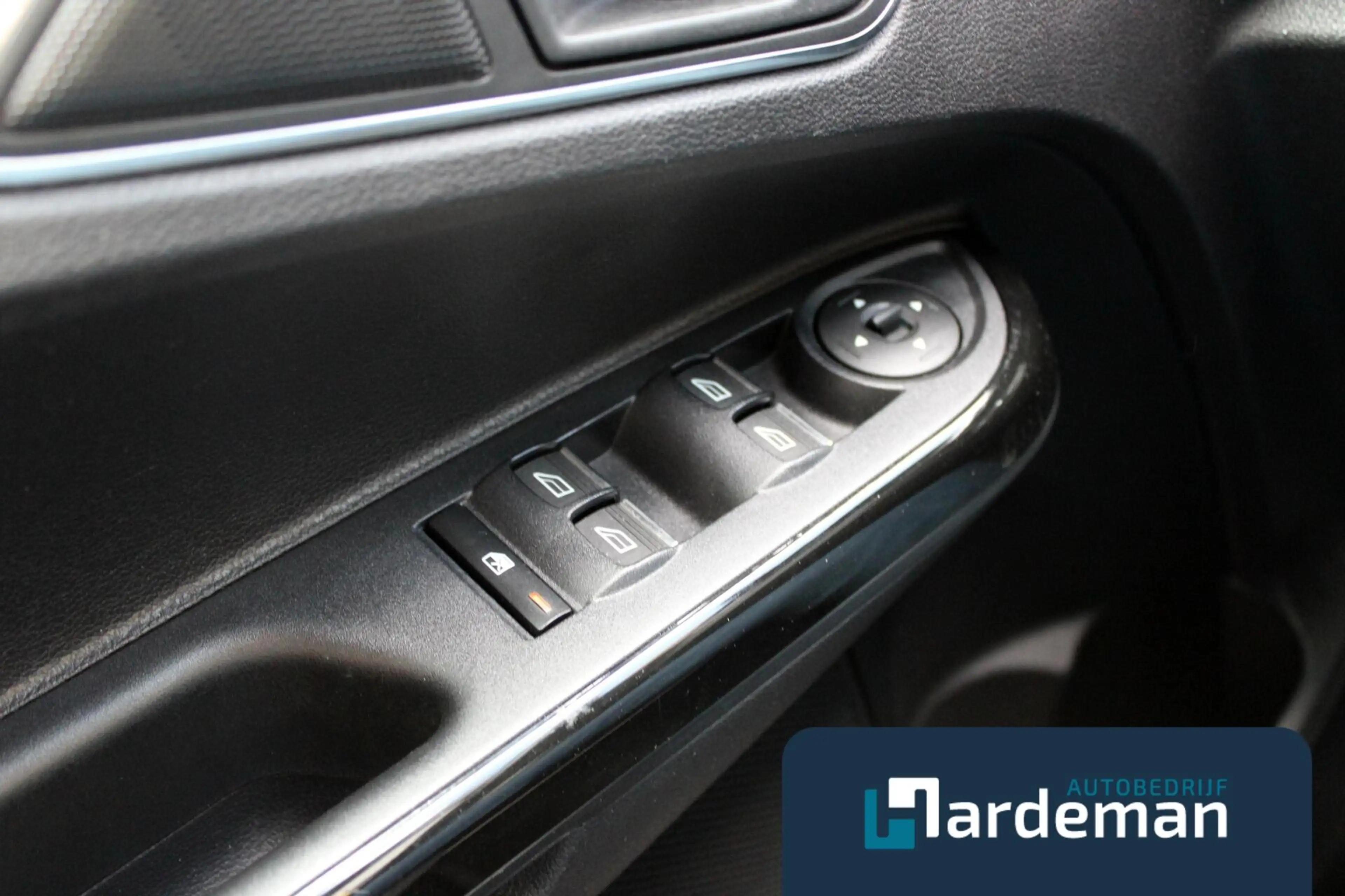 Ford B-Max 1.0 EcoBoost Titanium Navi Clima Trekhaak — photo 11