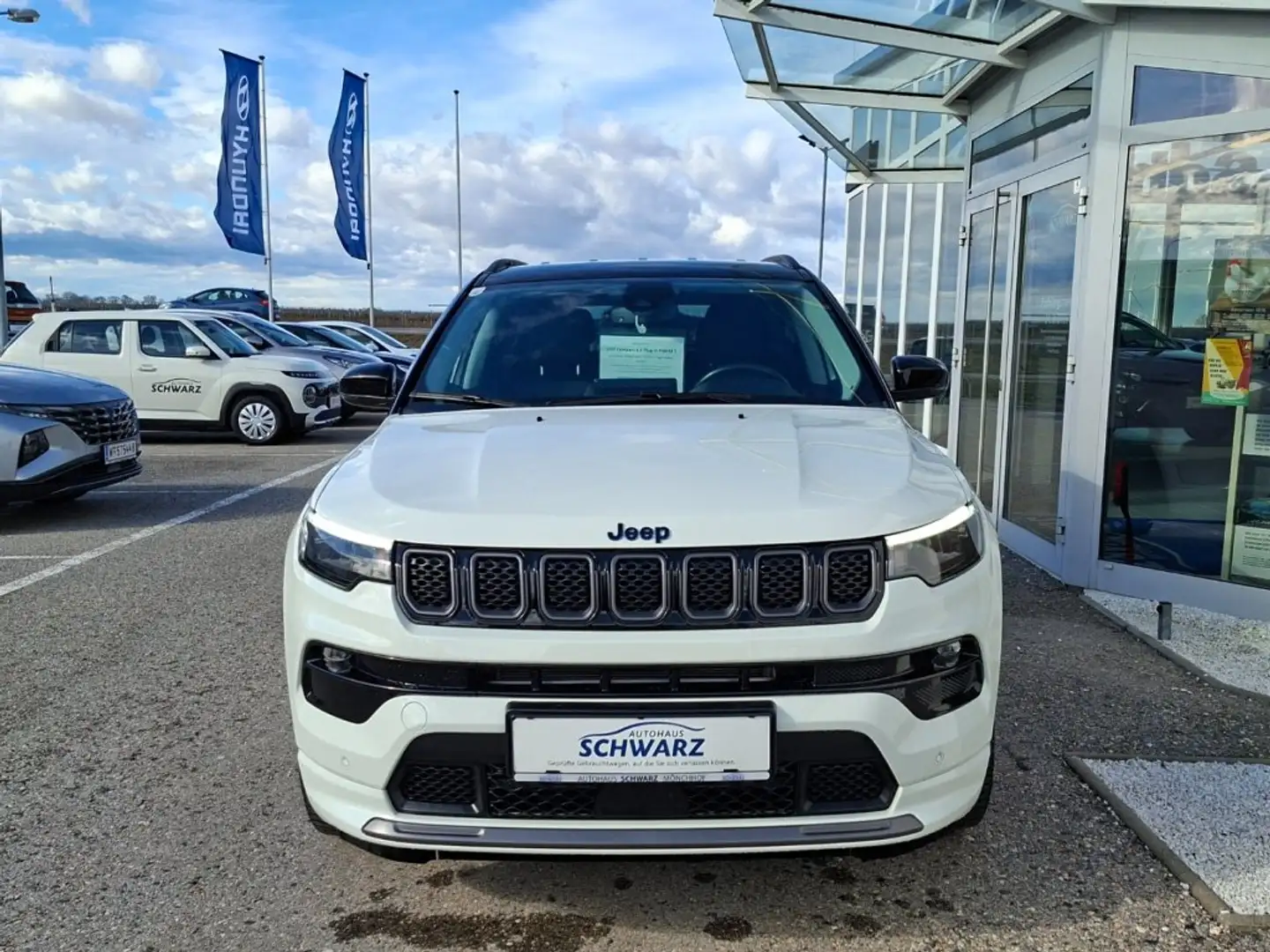 Jeep Compass 1,3 Plug-in Hybrid S 4xe Weiß - 2