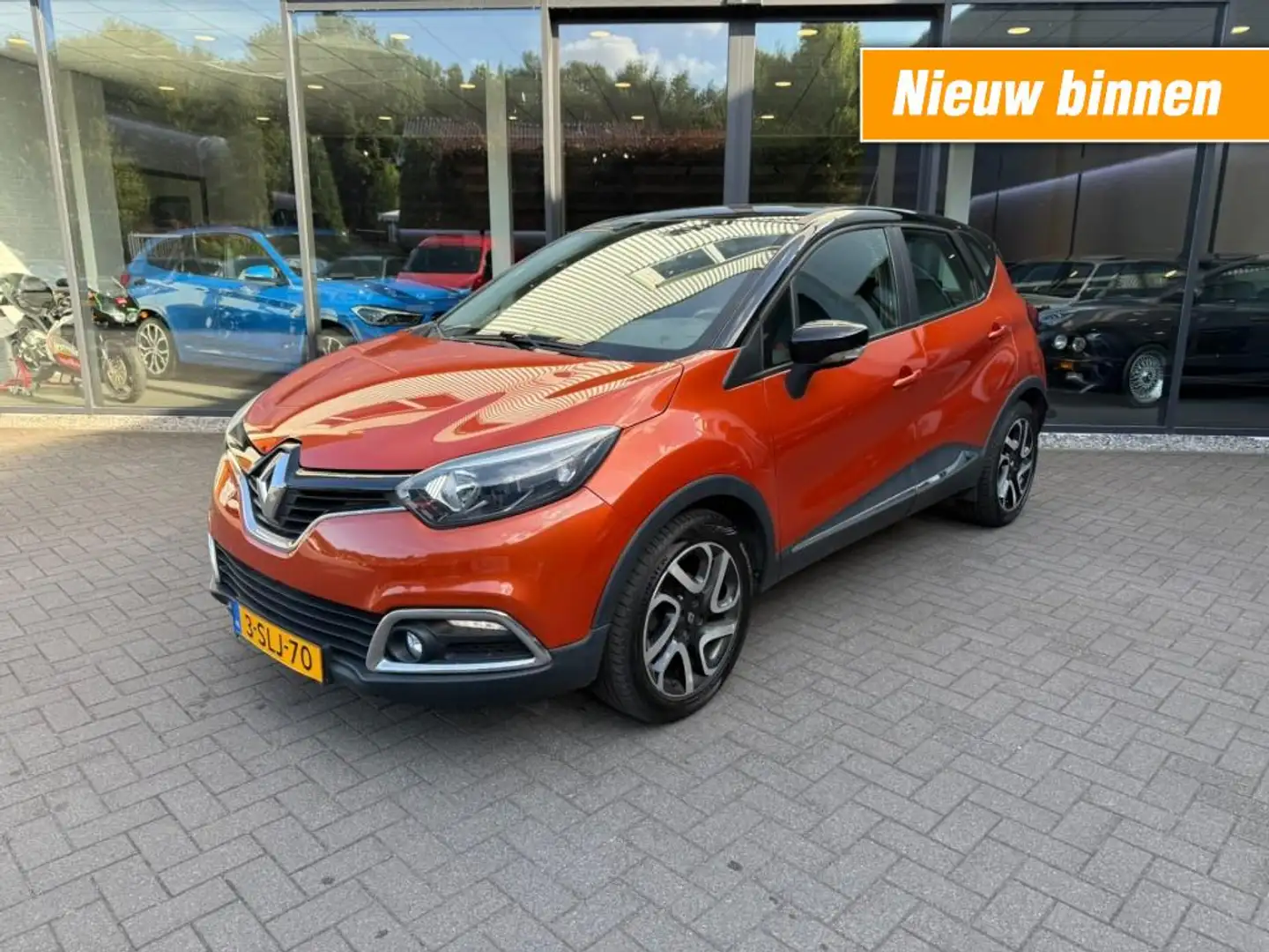 Renault Captur 0.9 TCe 90pk Expression, 1e Eigenaar,Airco,Ãrui Oranje - 1