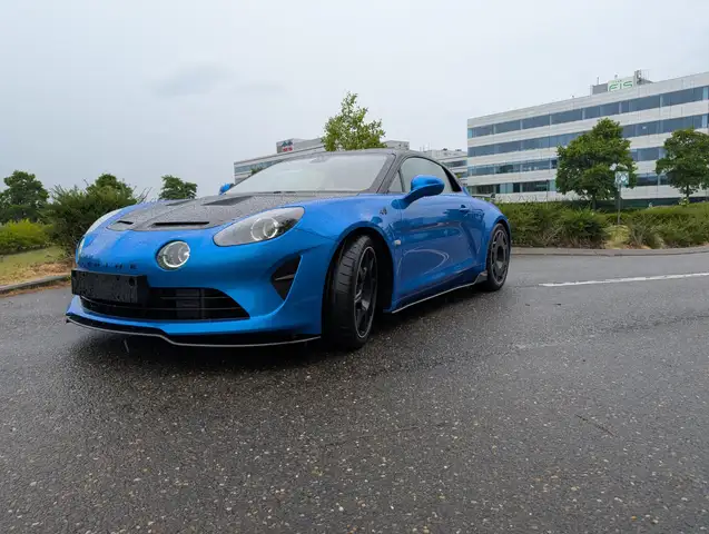 Alpine A110 R avec jantes Carbone garantie constructeur 6 ans