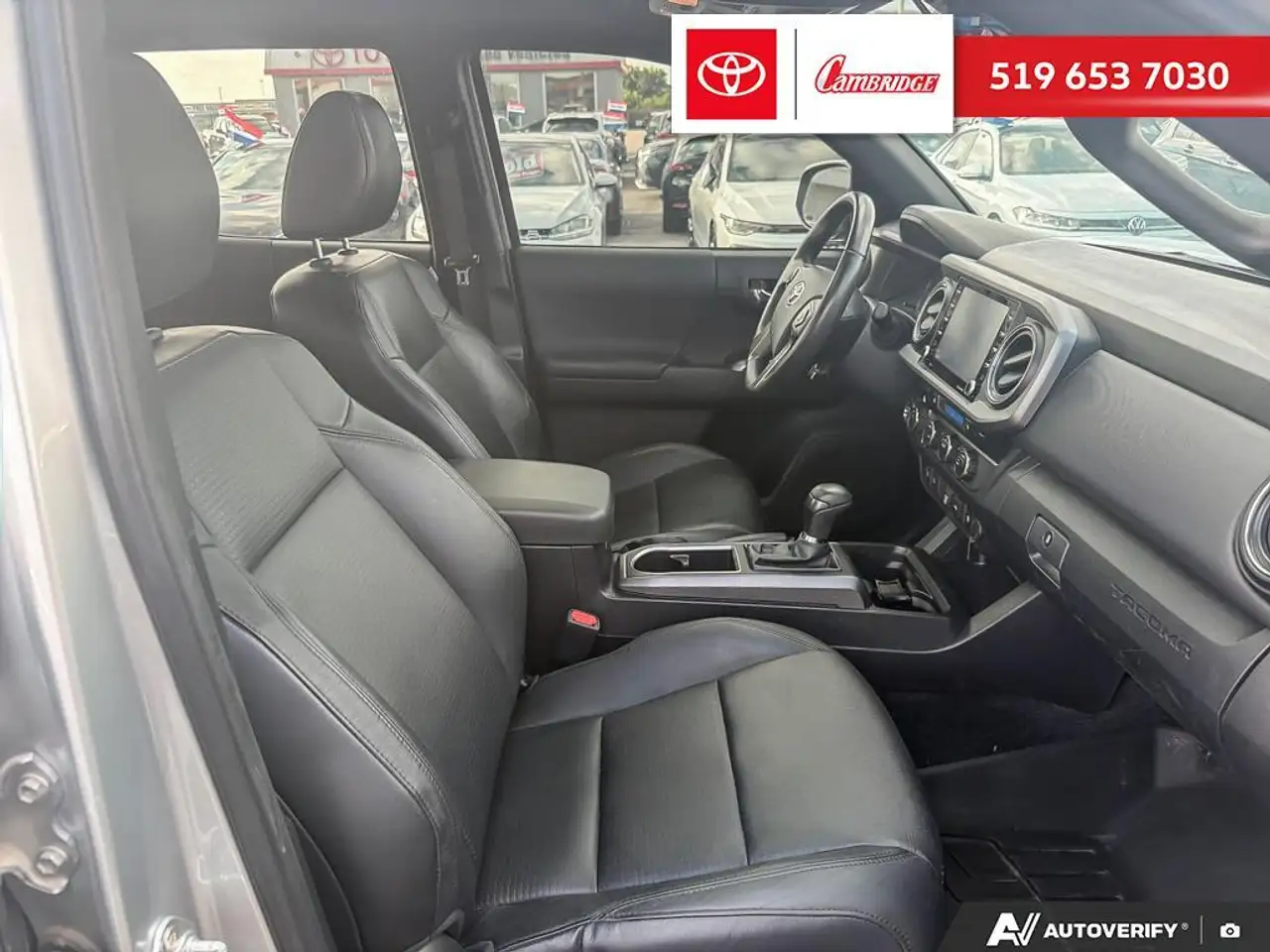 Toyota Tacoma снимка Toyota Tacoma
