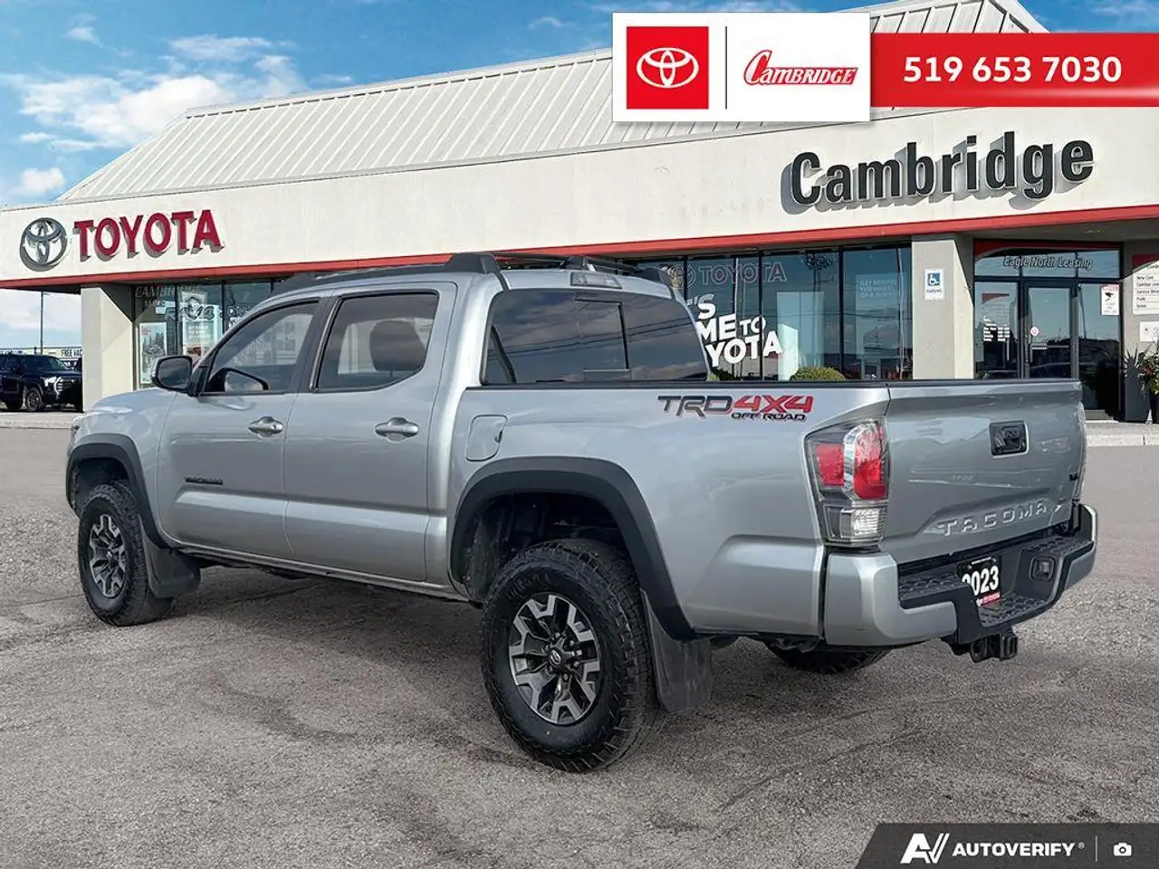 Toyota Tacoma снимка Toyota Tacoma