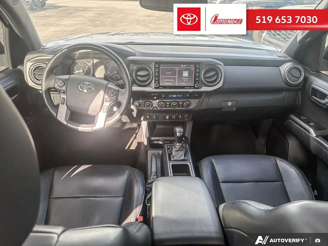 Toyota Tacoma снимка Toyota Tacoma