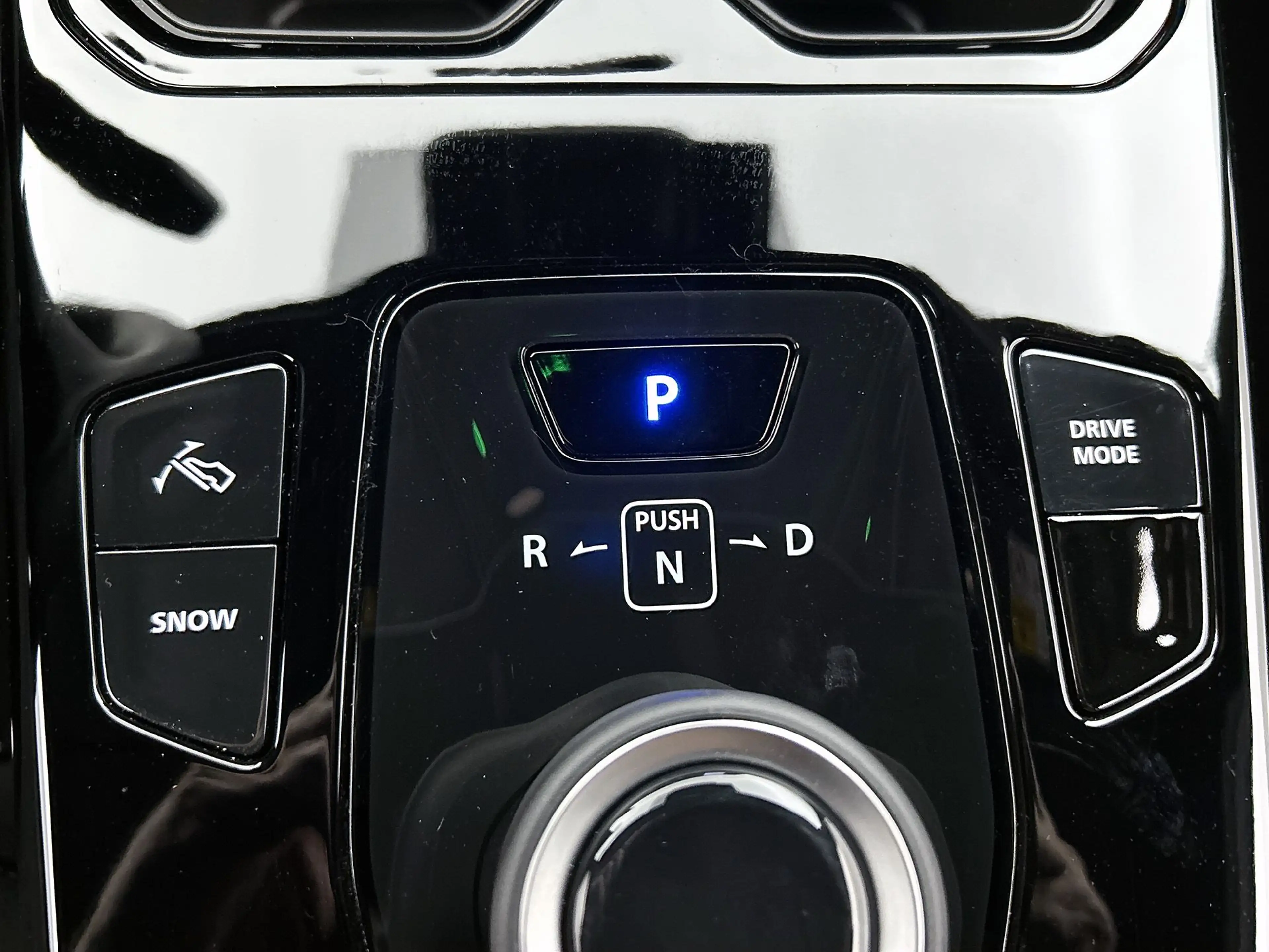 Toyota Urban Cruiser Dynamic 61 kWh EV-Deal — photo 29