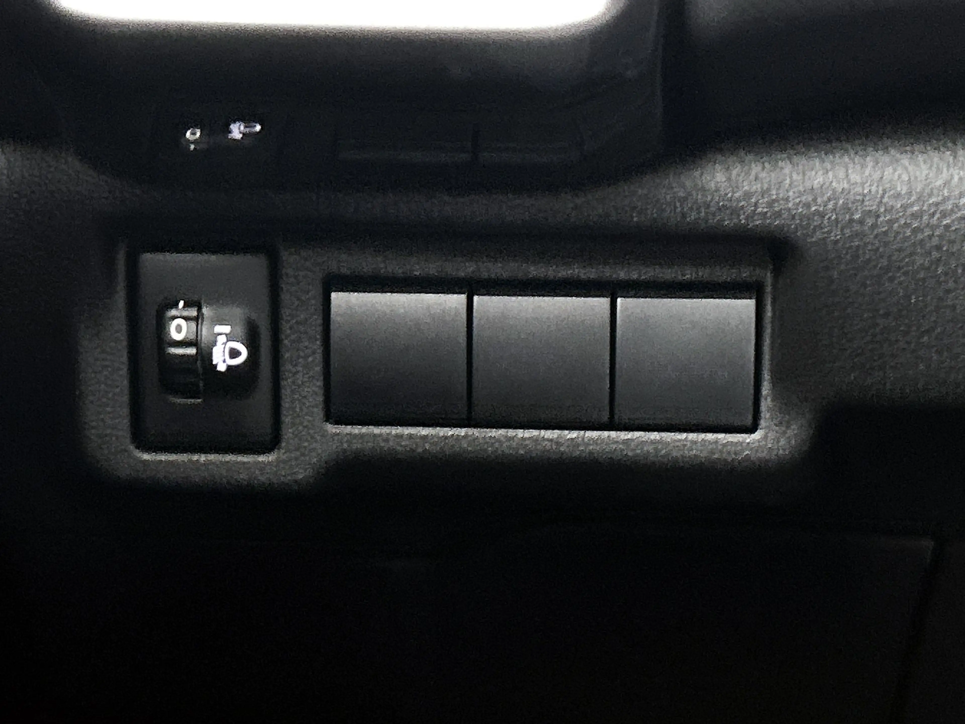 Toyota Urban Cruiser Dynamic 61 kWh EV-Deal — photo 46