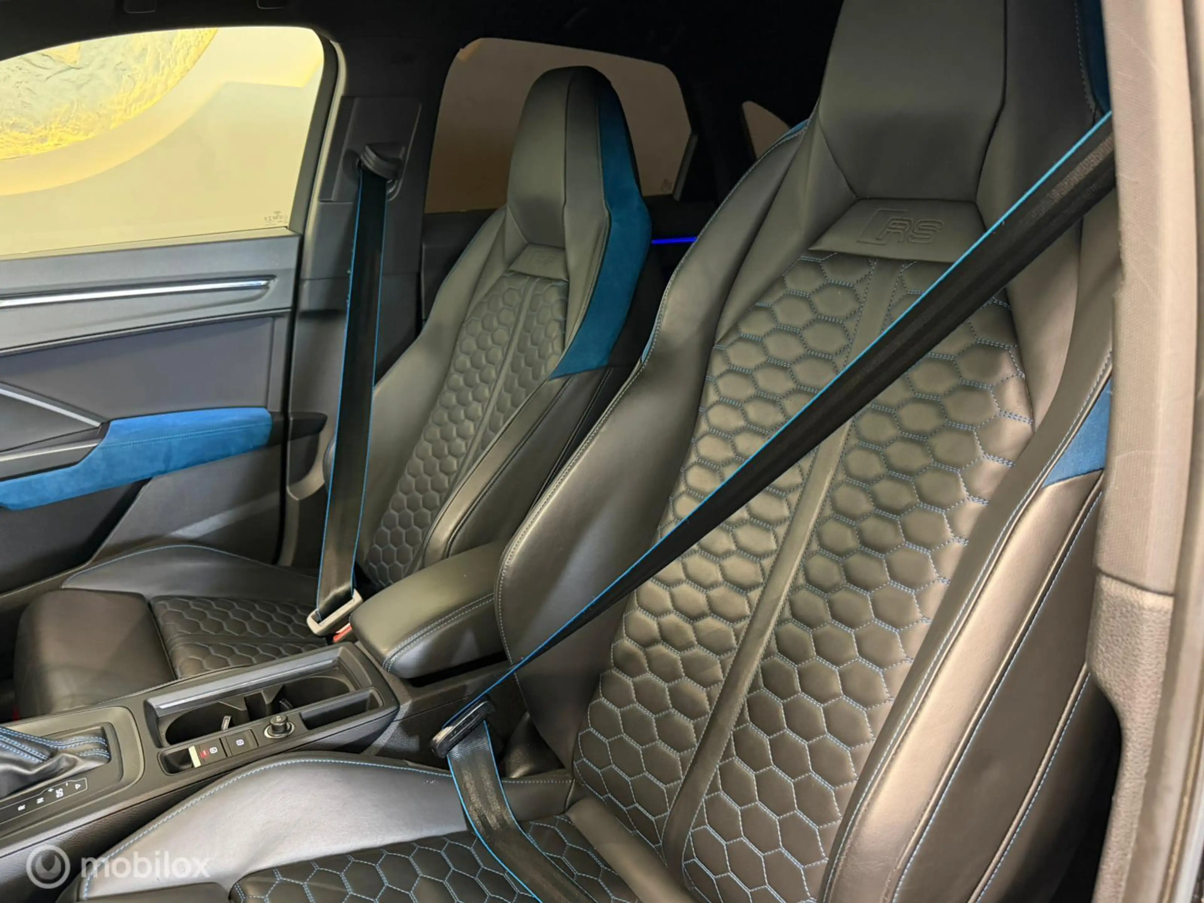 Audi RS Q3 Sportback 2.5 TFSI Panorama/Keramisch/B&O/Full Bla — photo 30