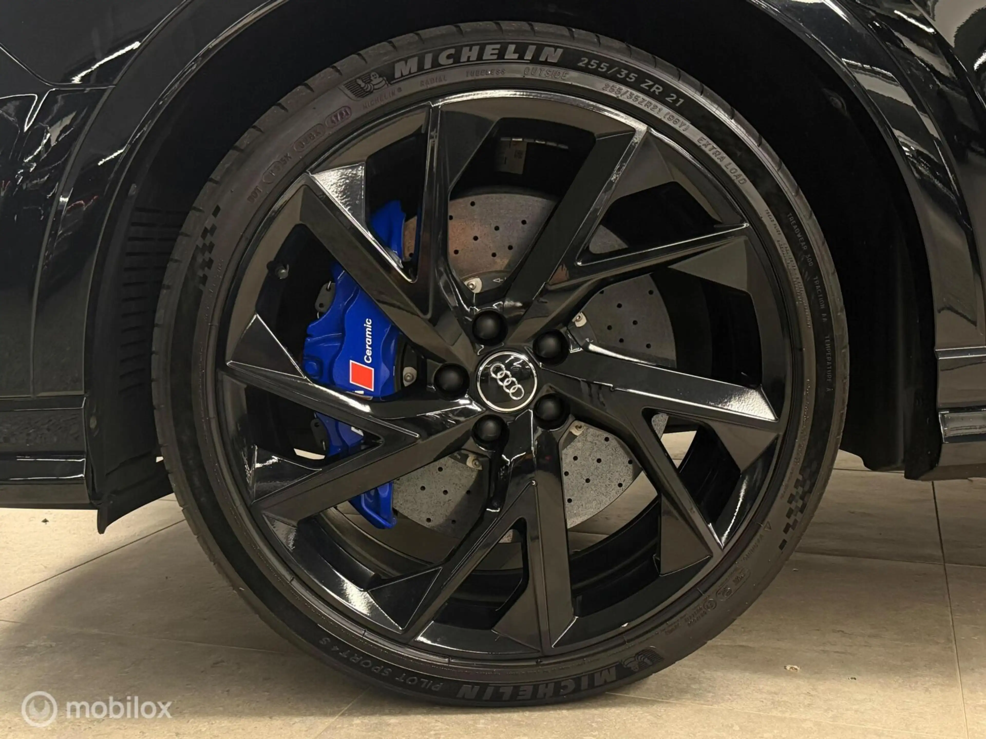 Audi RS Q3 Sportback 2.5 TFSI Panorama/Keramisch/B&O/Full Bla — photo 6