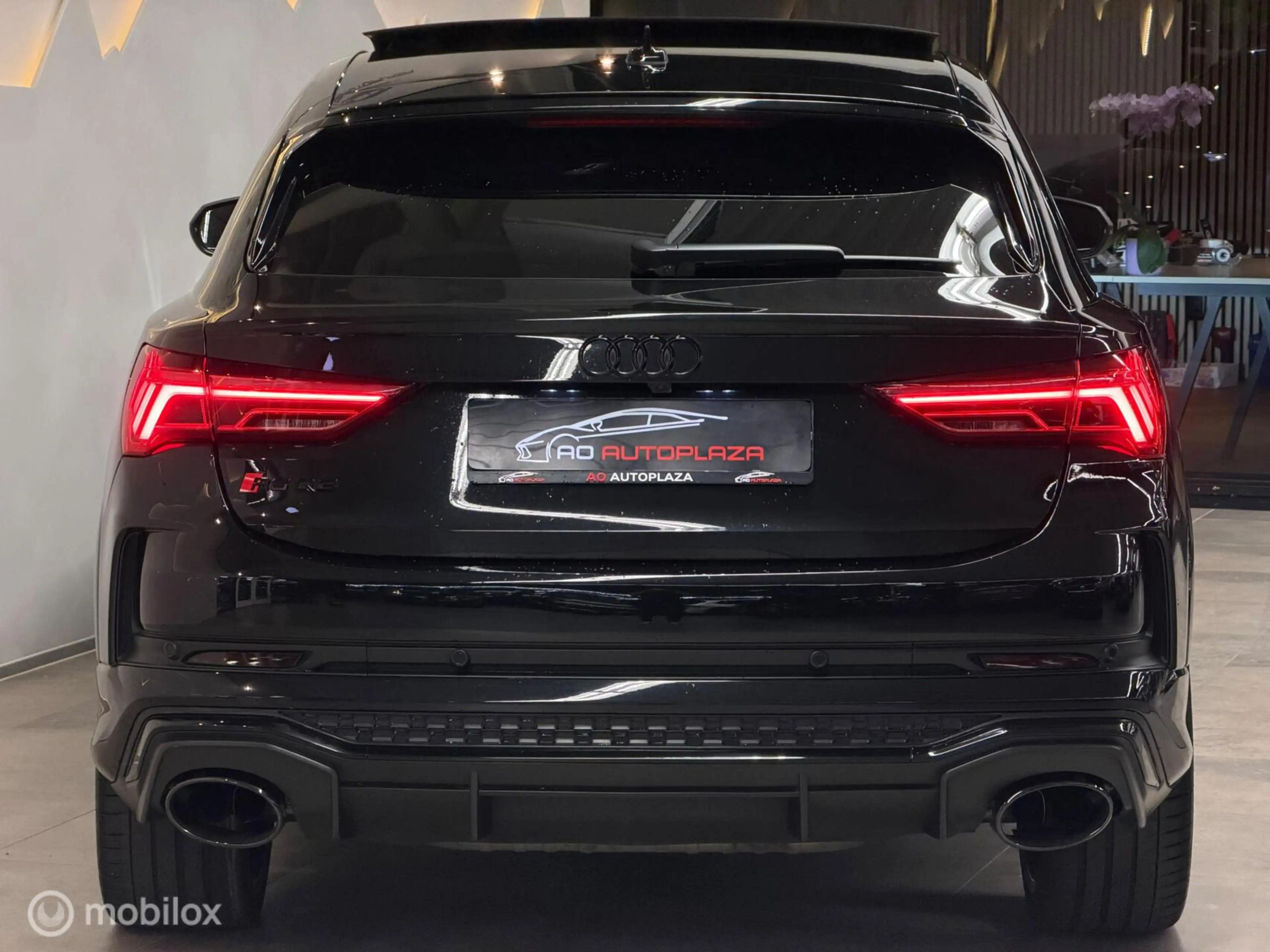 Audi RS Q3 Sportback 2.5 TFSI Panorama/Keramisch/B&O/Full Bla — photo 11