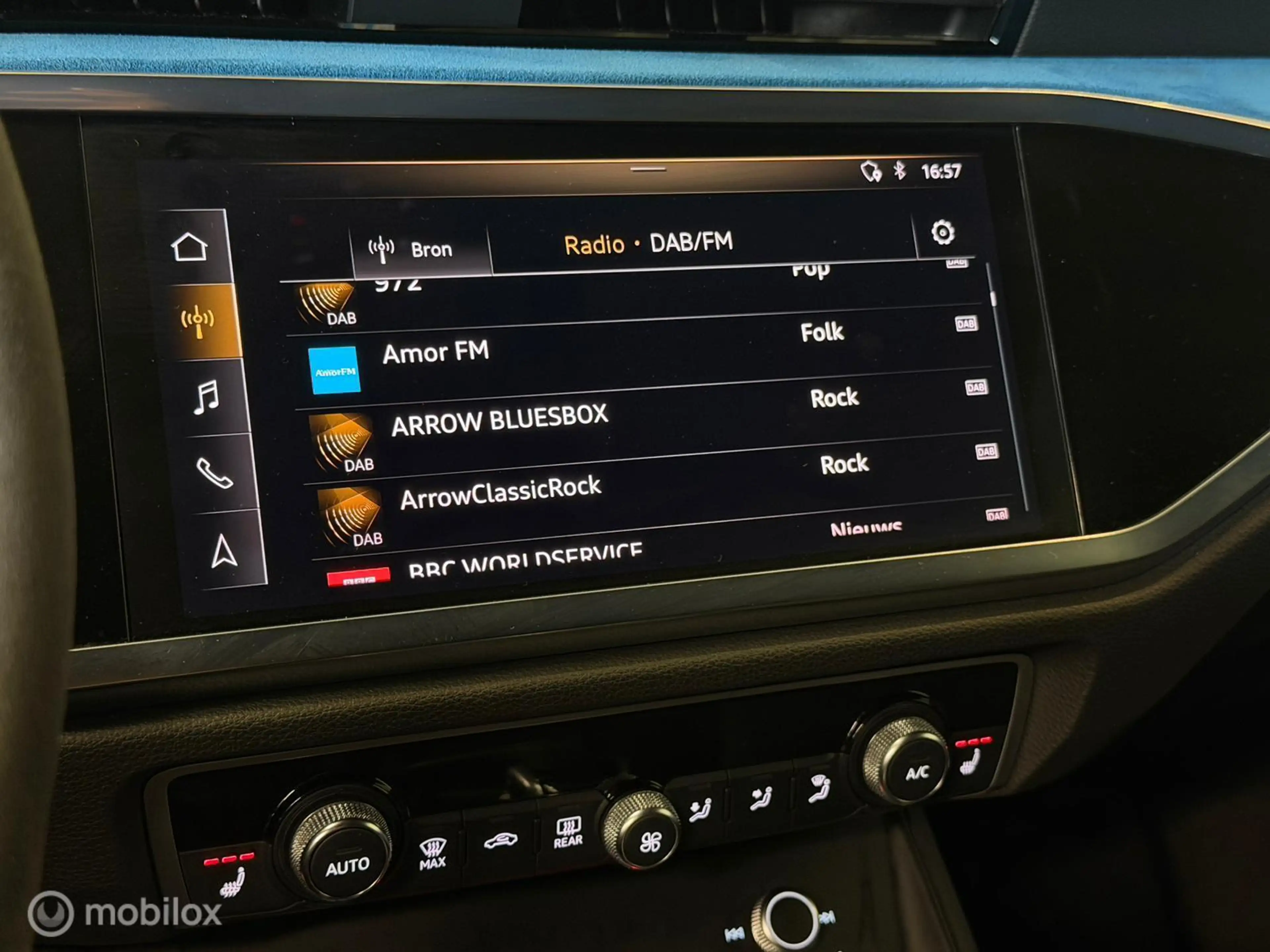 Audi RS Q3 Sportback 2.5 TFSI Panorama/Keramisch/B&O/Full Bla — photo 35