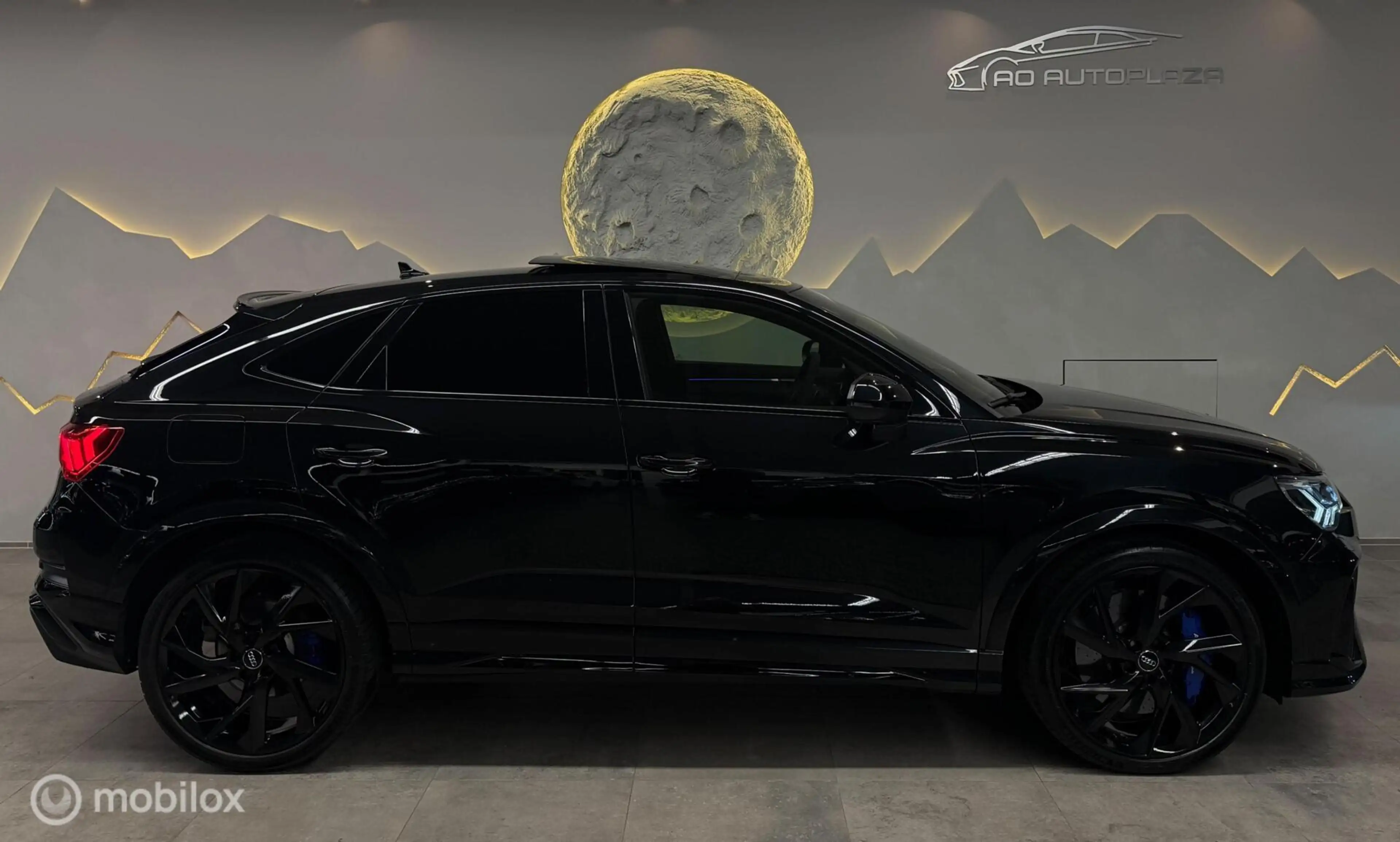 Audi RS Q3 Sportback 2.5 TFSI Panorama/Keramisch/B&O/Full Bla — photo 9