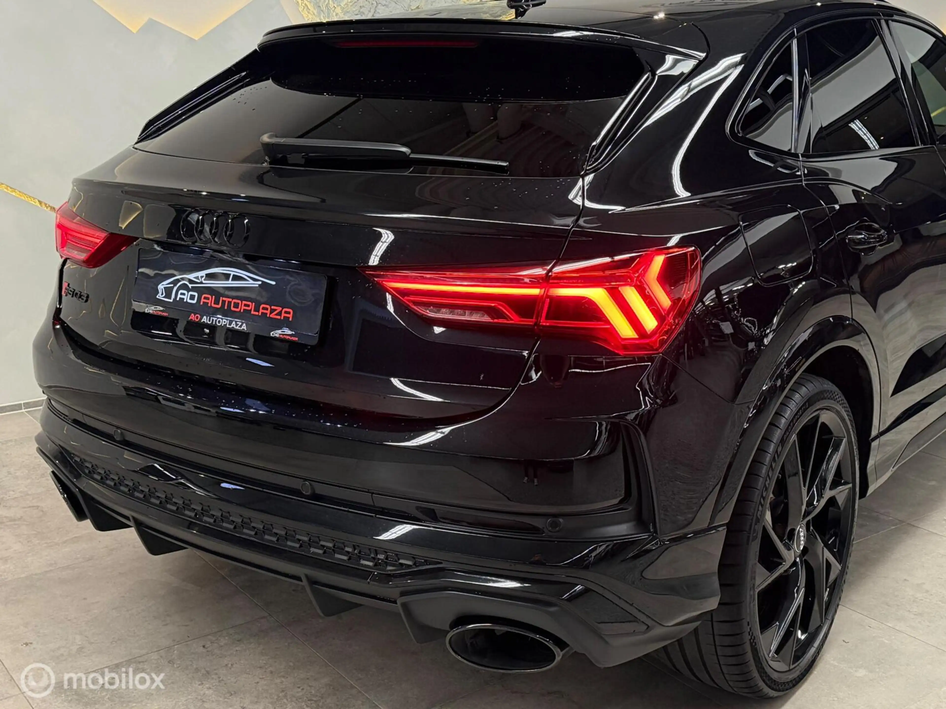 Audi RS Q3 Sportback 2.5 TFSI Panorama/Keramisch/B&O/Full Bla — photo 14