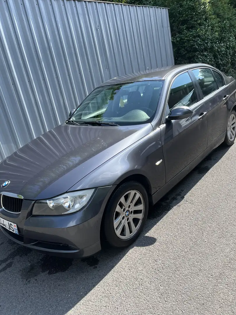 BMW 318 - 1